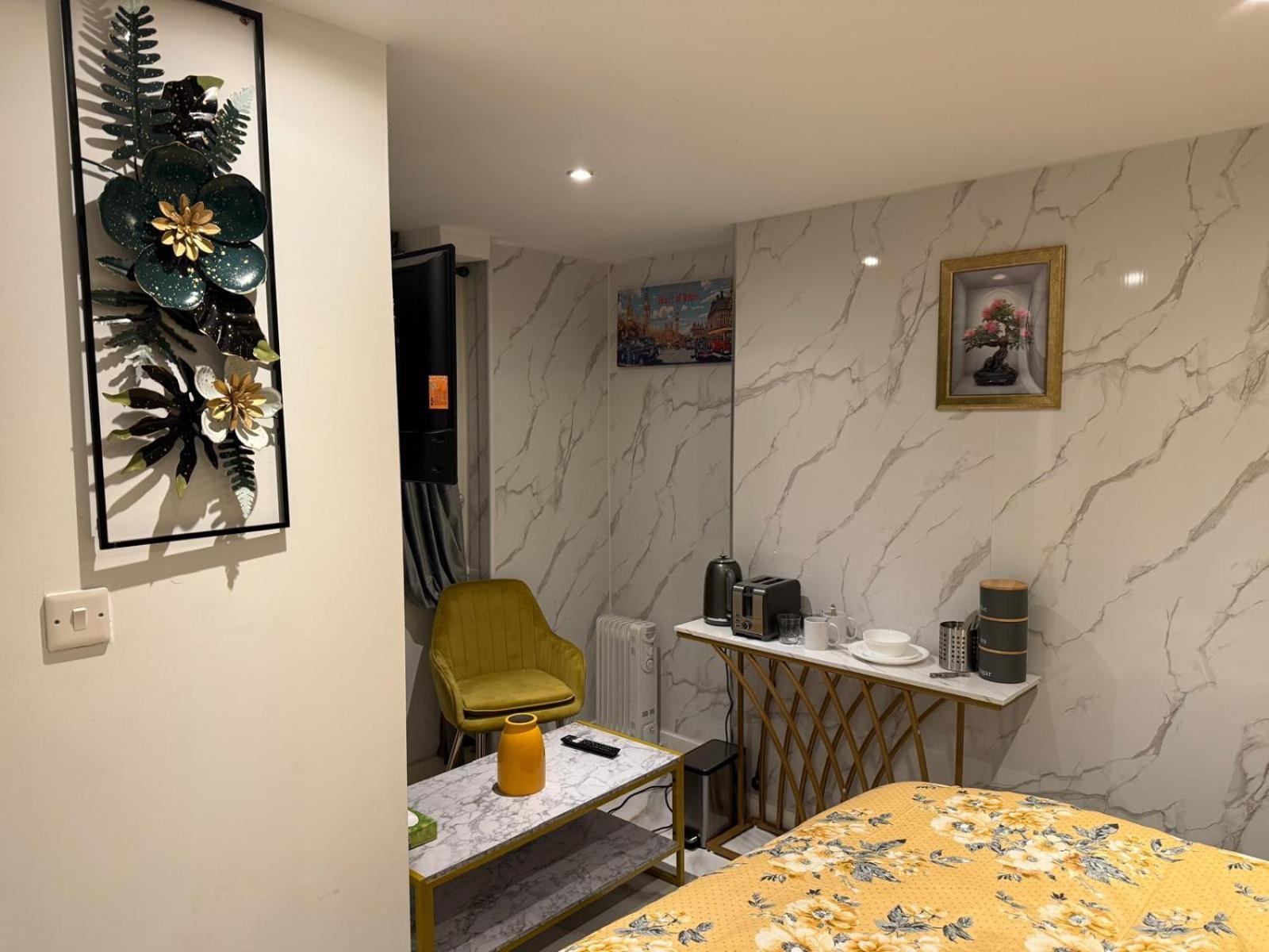 Luxury In Victoria, 7 Minutes Walk To Victoria Station, 1 London