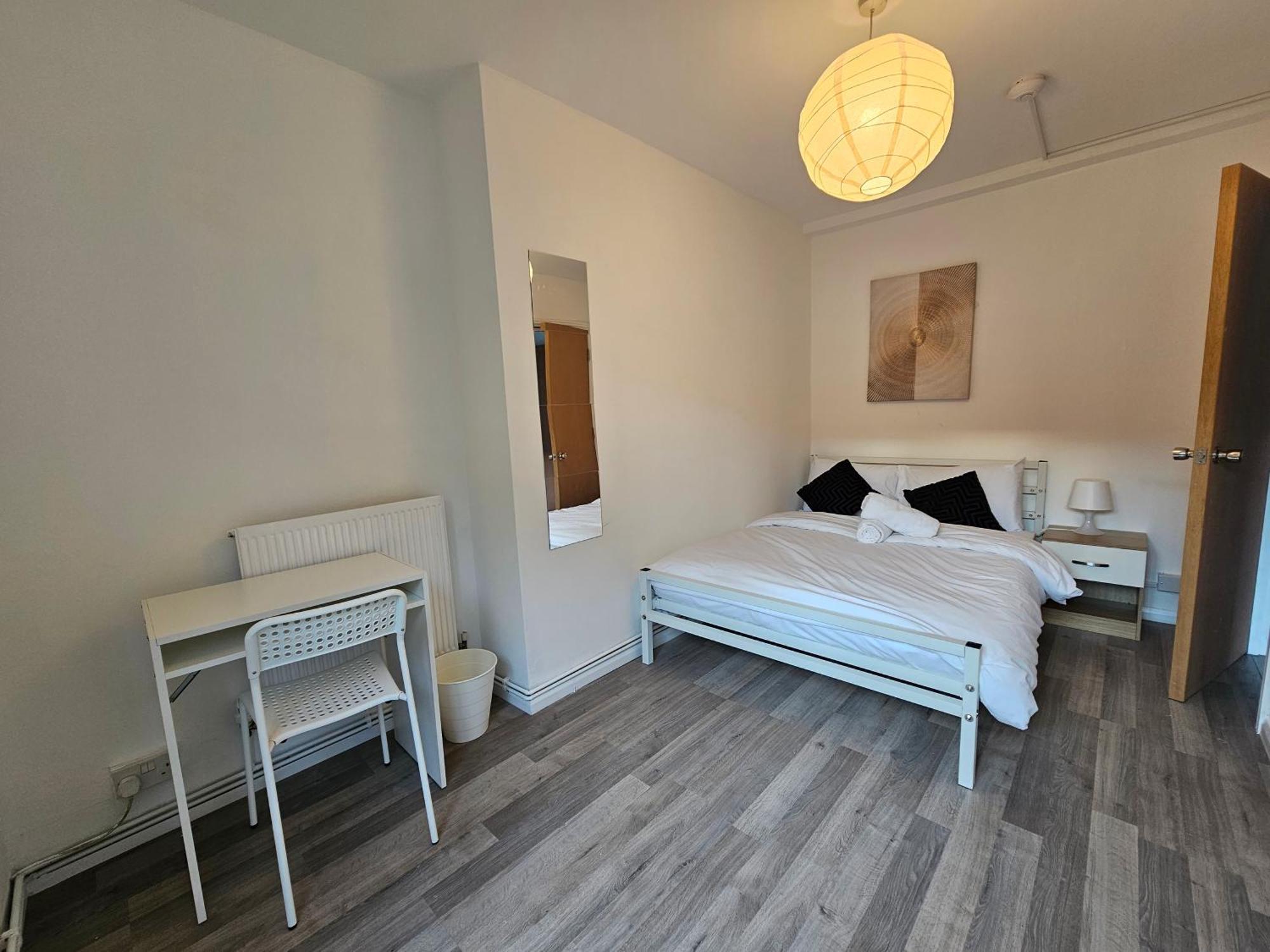 Guest house E1 *