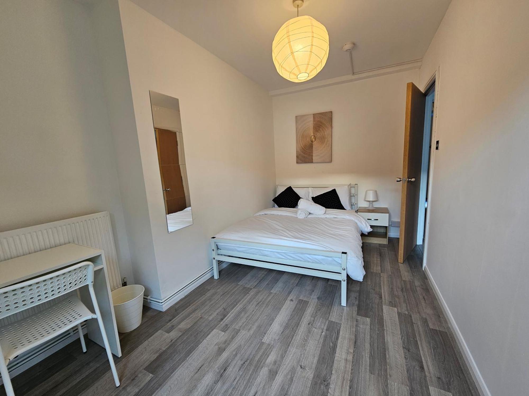 E1 Guest house London