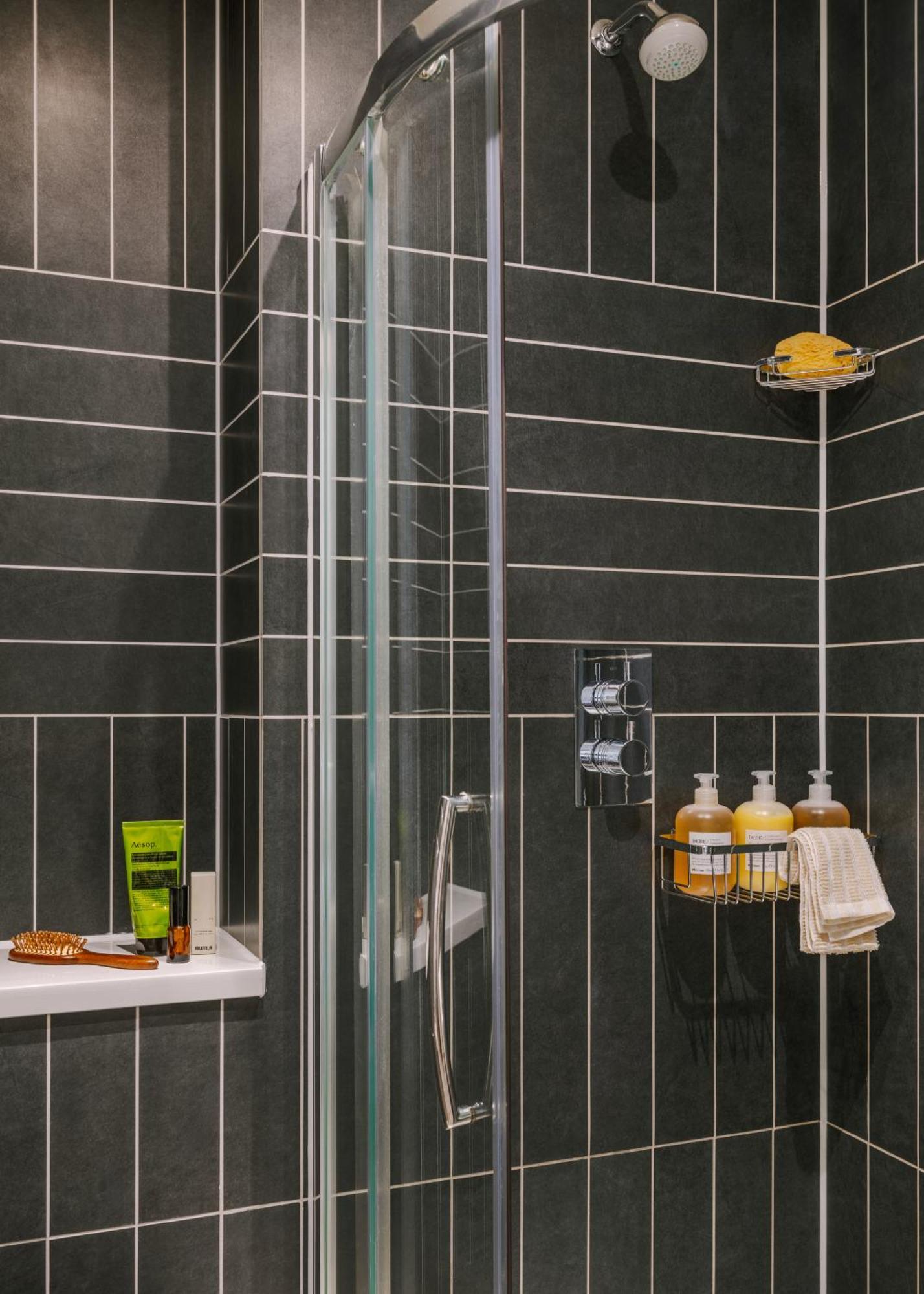 The Gilbert South Kensington, Sonder By Marriott Bonvoy Hotel London