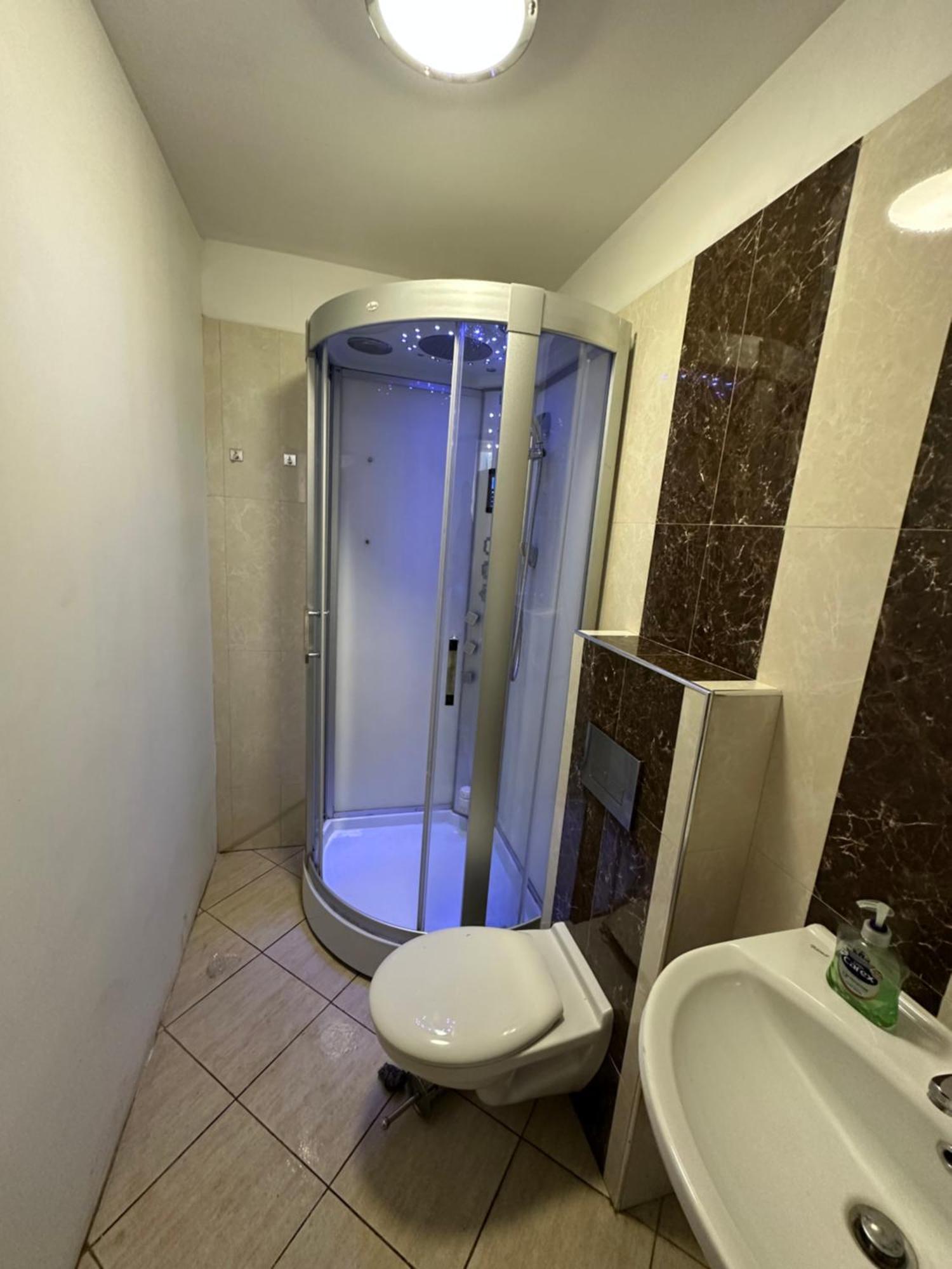 Feriehus North A Spacious 7 Bedroom House Accommodating Up To 18 People Complete With Own Gym And Table Tennis