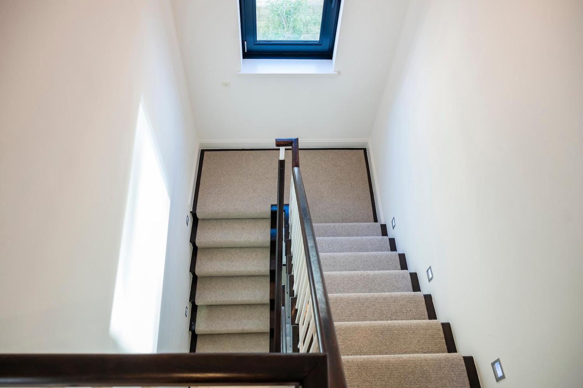 Arcore Premium Primrose Hill Apartment *