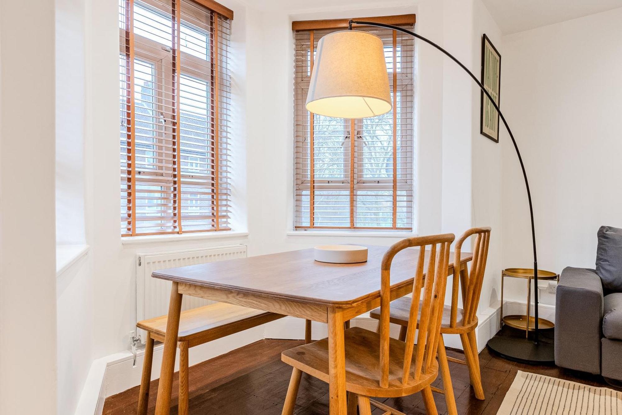 Lovely 3br Flat W Parking, 10min Homerton Station Apartment London