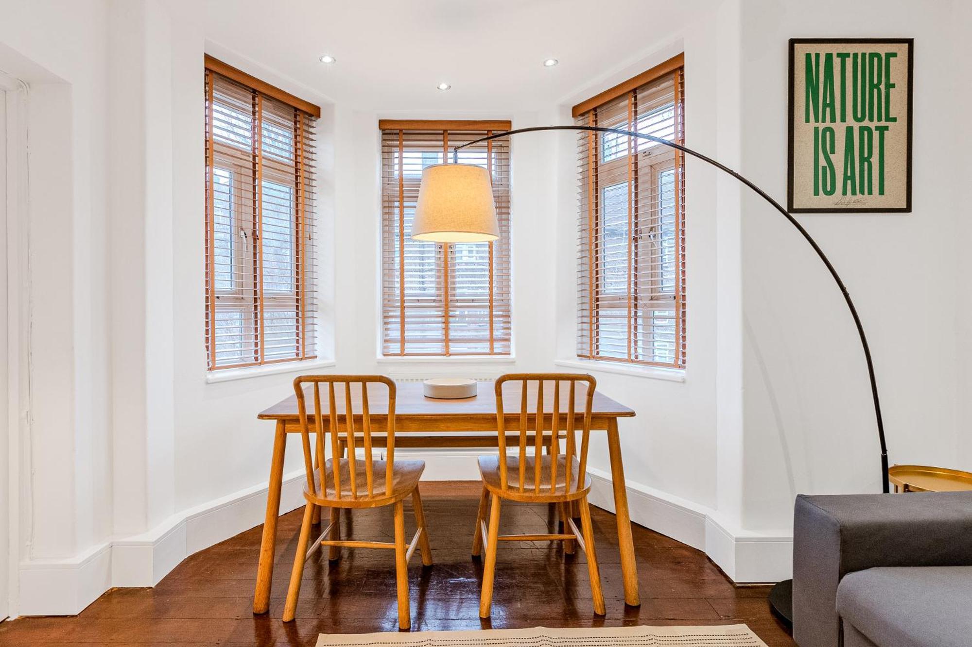 Apartment Lovely 3br Flat W Parking, 10min Homerton Station