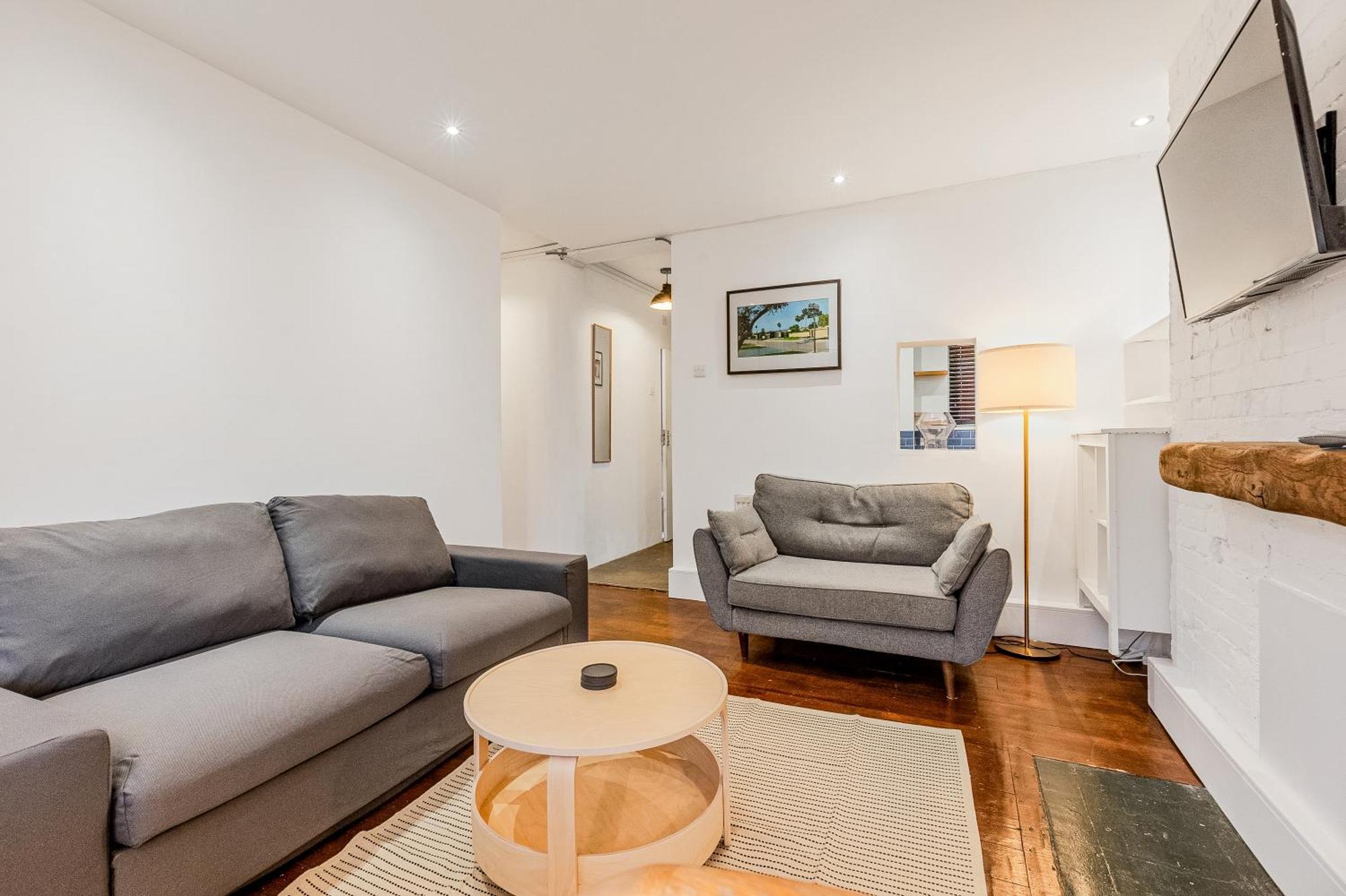 Lovely 3br Flat W Parking, 10min Homerton Station Apartment *