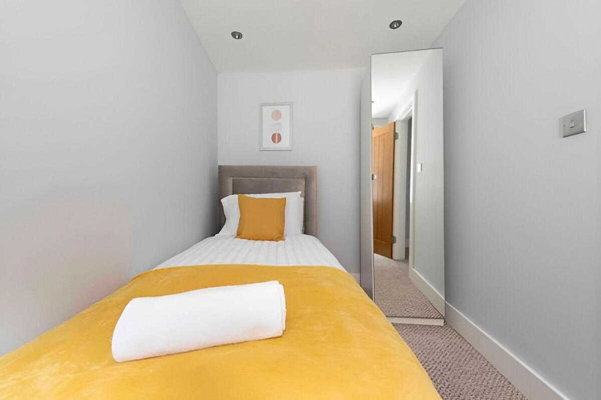 Apartment 2 Bed House In Woolwich London