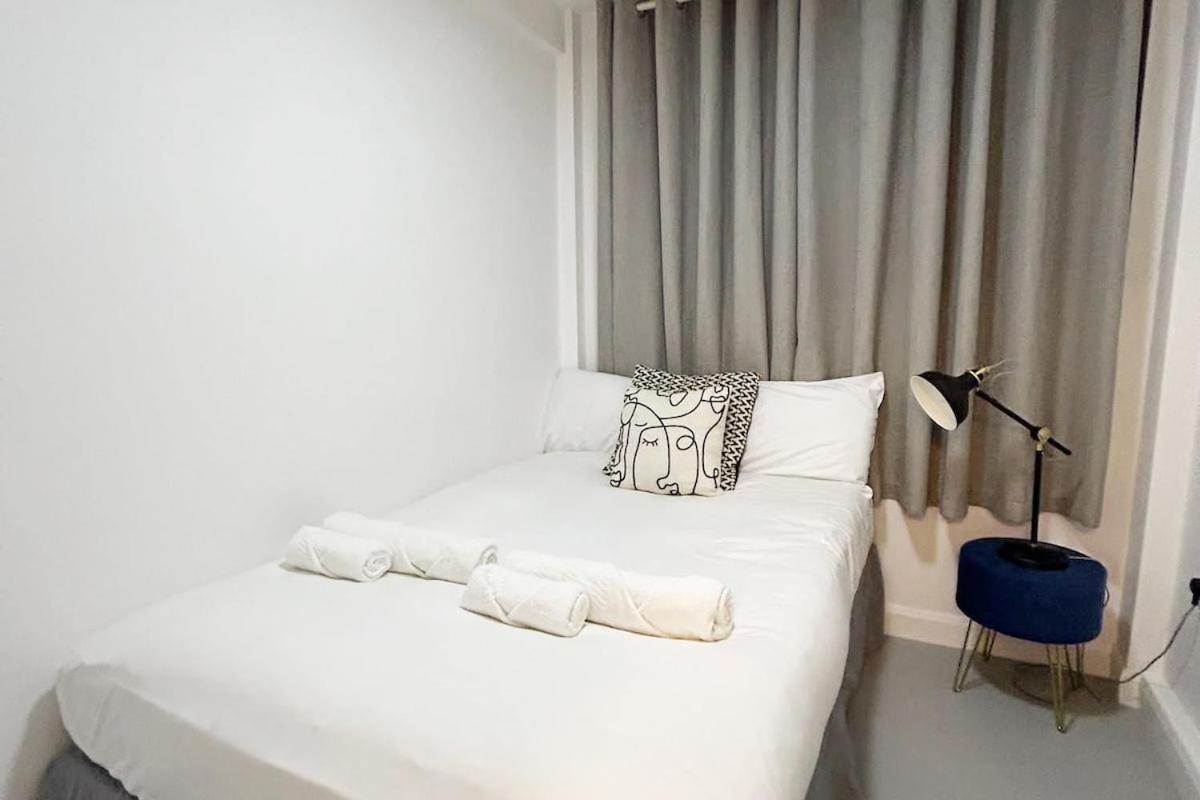 Central London Apartment *
