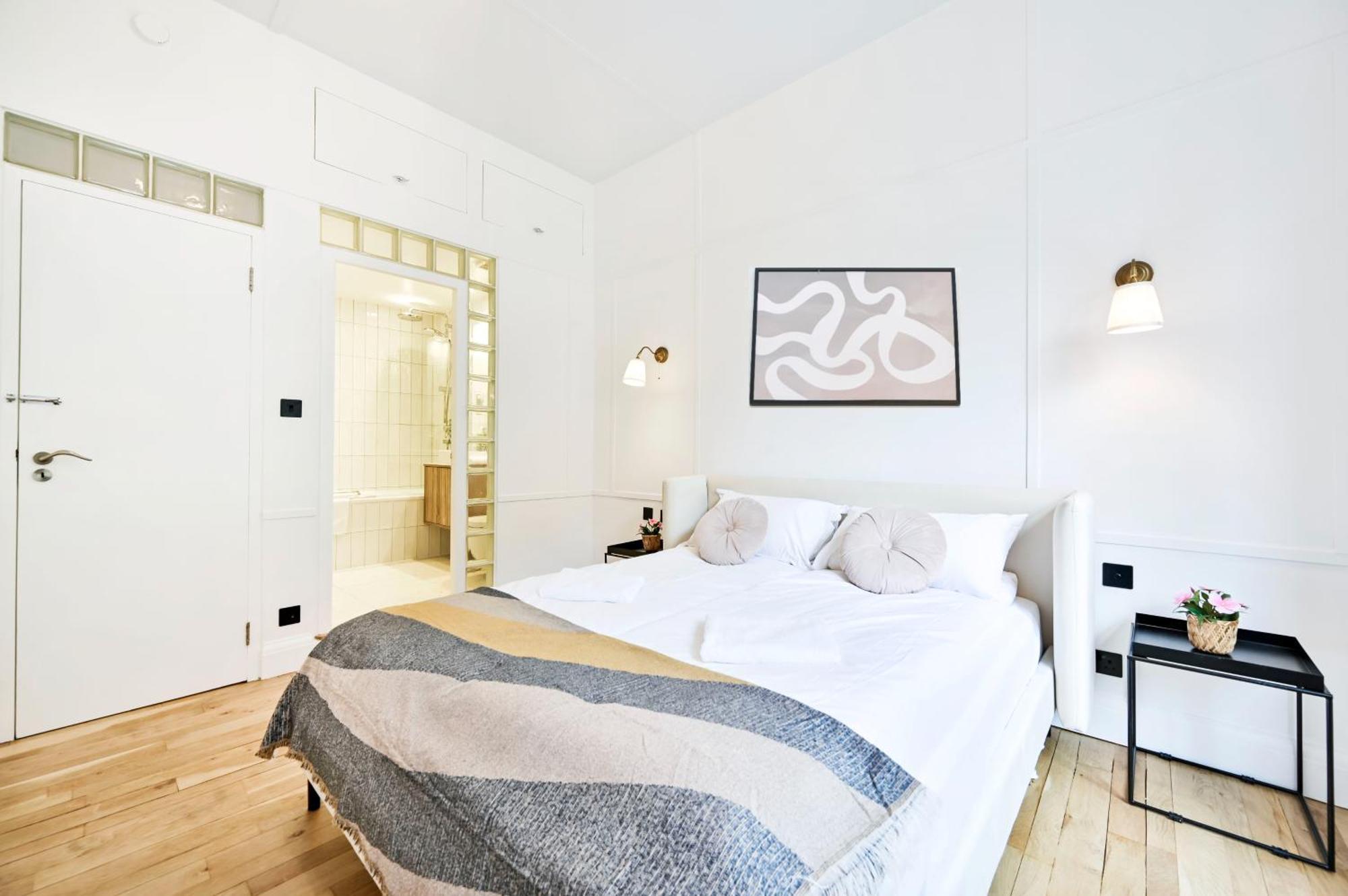 Amazing 3 Bed Great Portland Street Apartamento