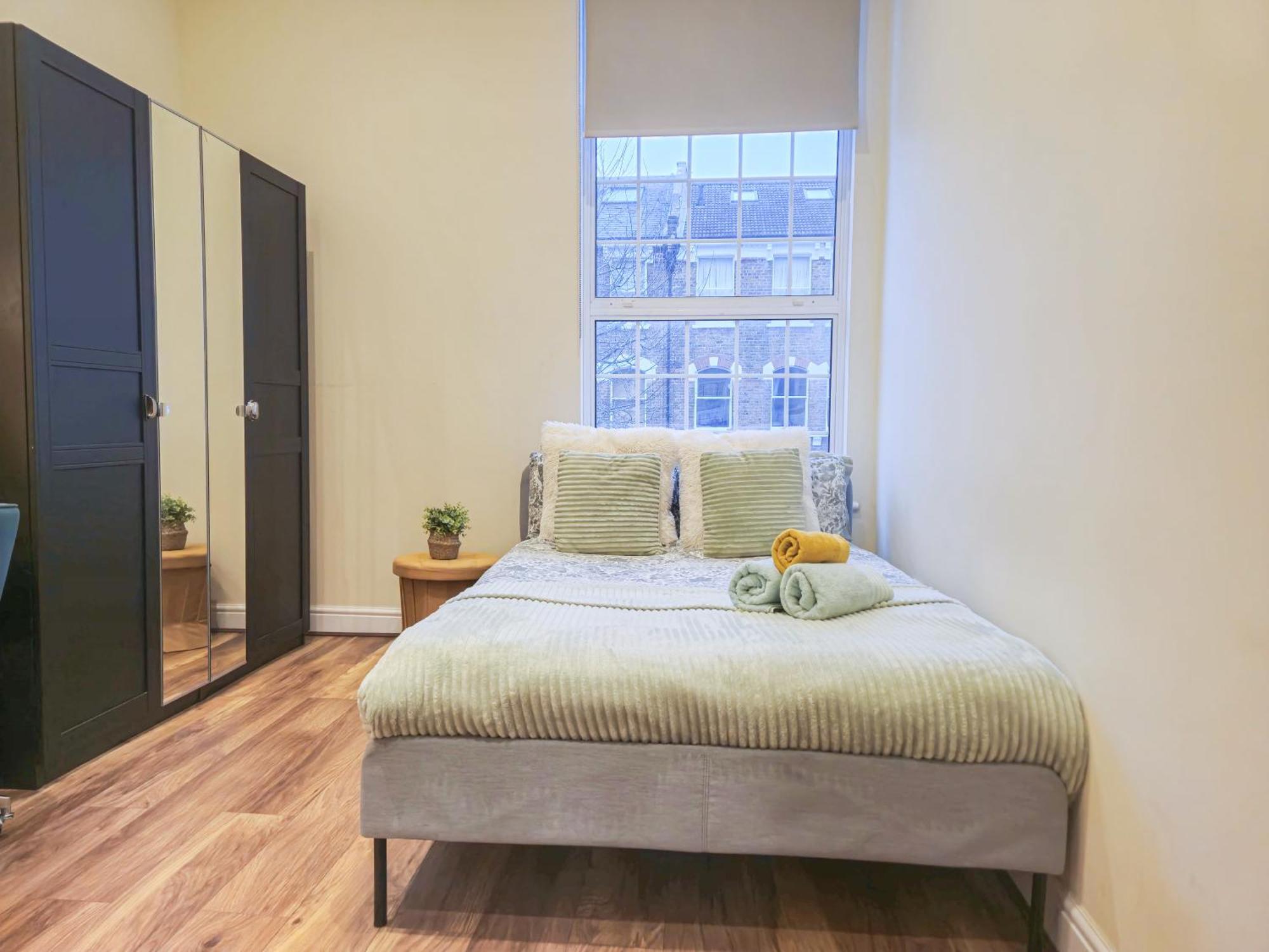 Cozy 2-bedroom With Free Wi-fi In Shepherds Bush Near Westfield * London