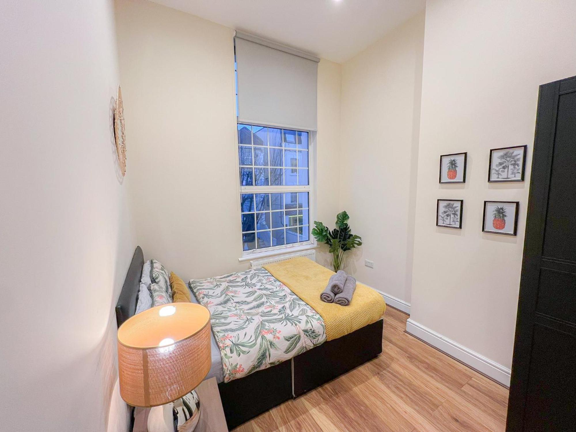 Cozy 2-bedroom With Free Wi-fi In Shepherds Bush Near Westfield Apartment