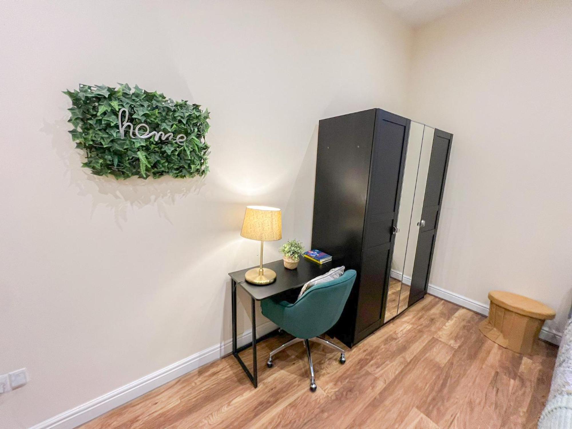 Cozy 2-bedroom With Free Wi-fi In Shepherds Bush Near Westfield * London