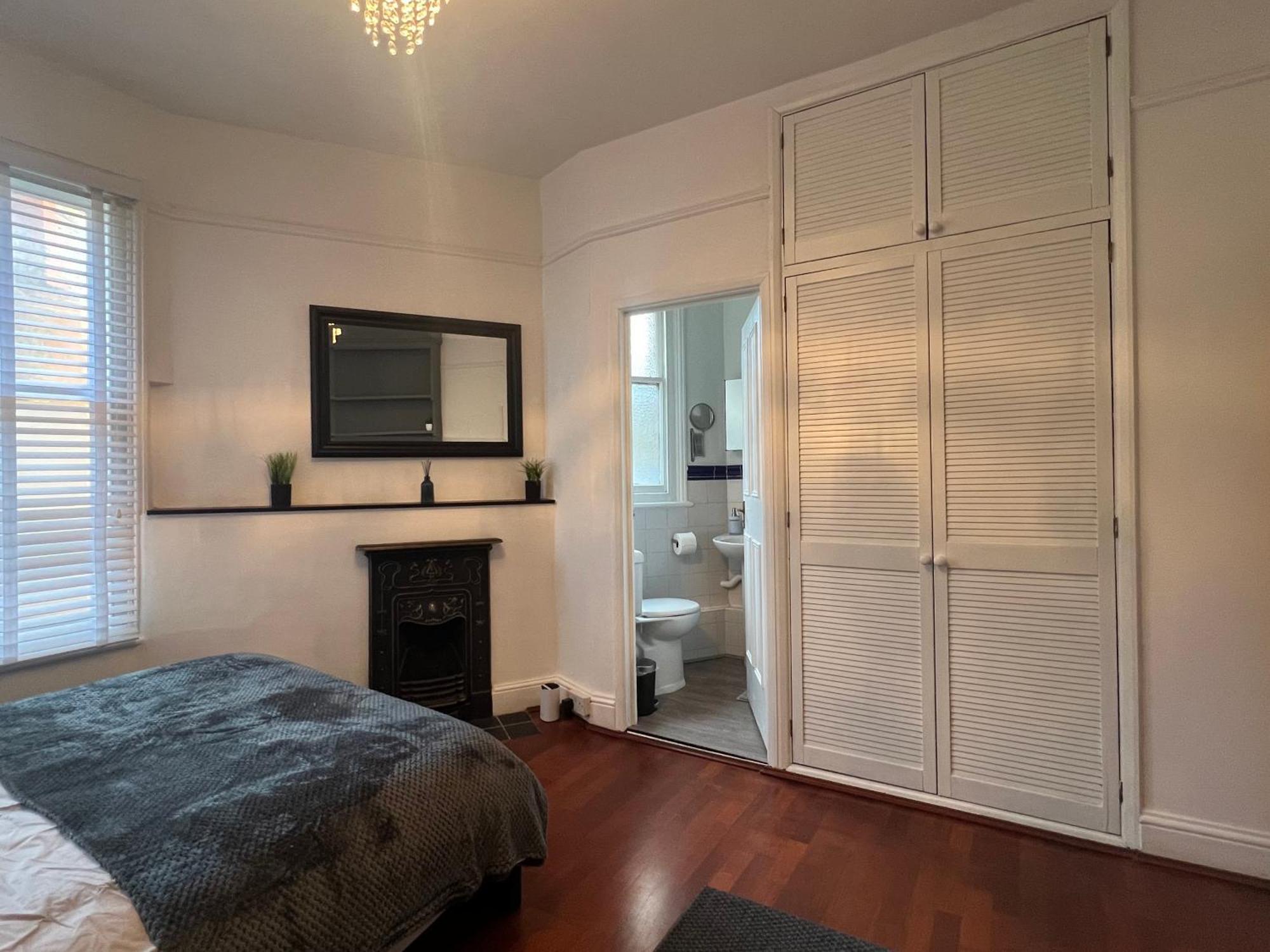 Apartment 2 Bedroom Luxury Flat In Centre Of Muswell Hill *