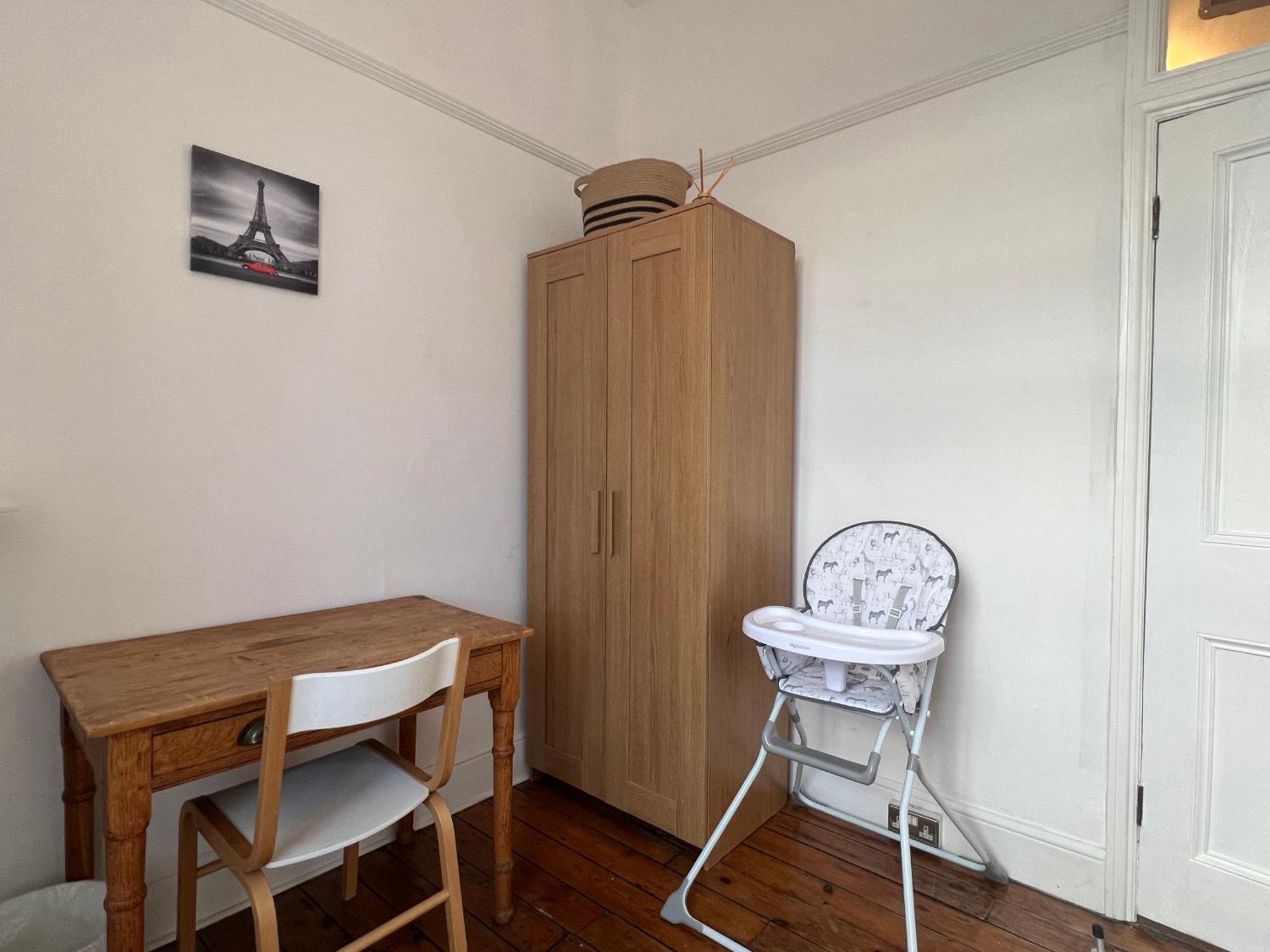 2 Bedroom Luxury Flat In Centre Of Muswell Hill Apartment London