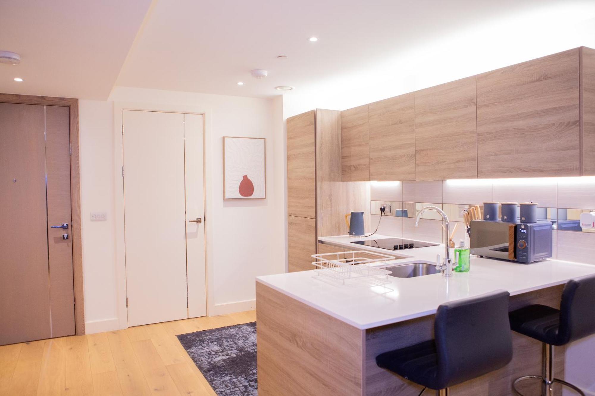 Luxury 1 Bedroom With Riverview