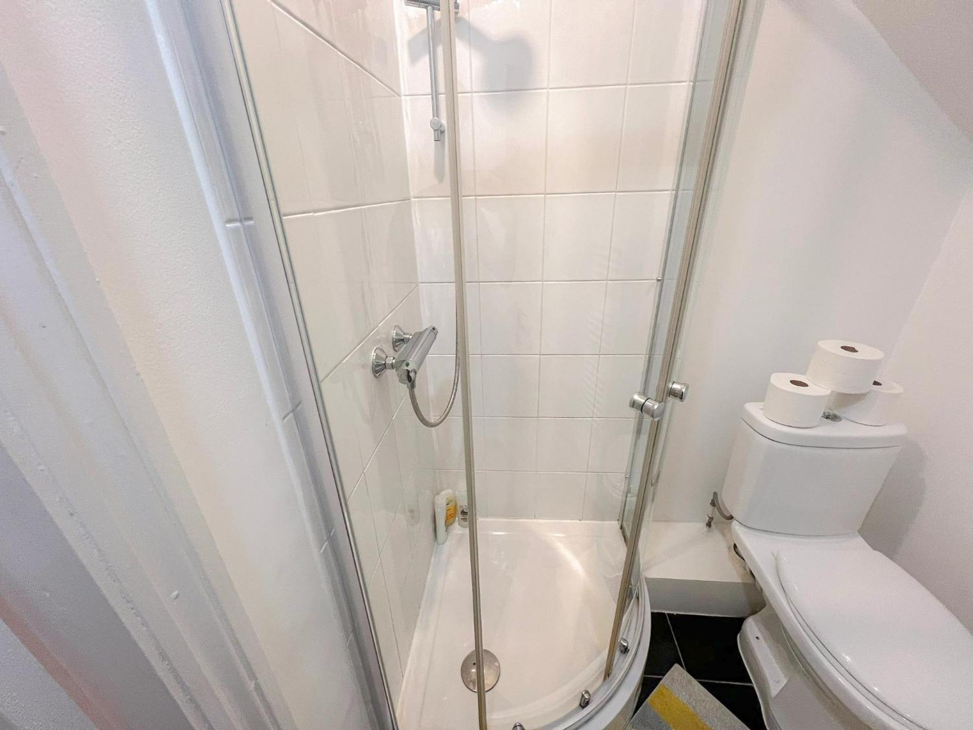 Apartment Refined Hammersmith 3-bedroom With Rooftop Terrace London