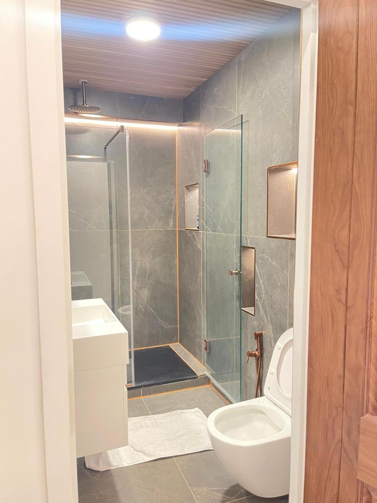 3 Bedroom Flat Marylebone * Londen