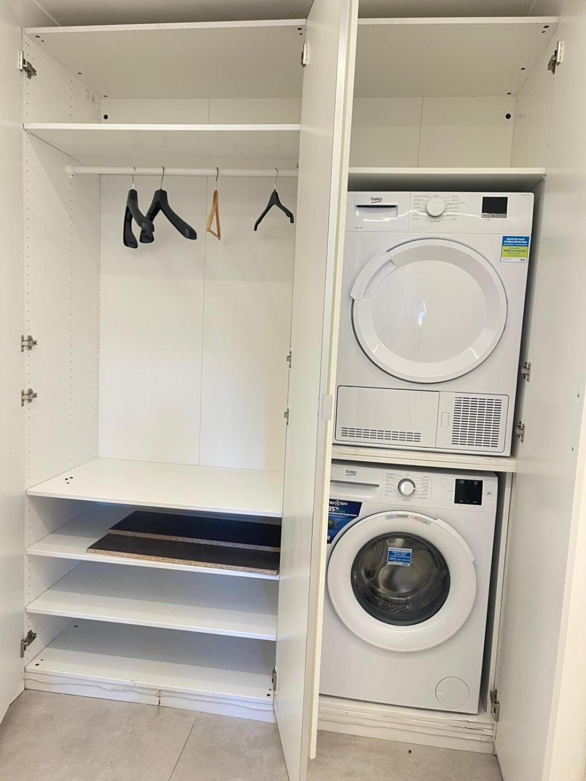 3 Bedroom Flat Marylebone * Londen