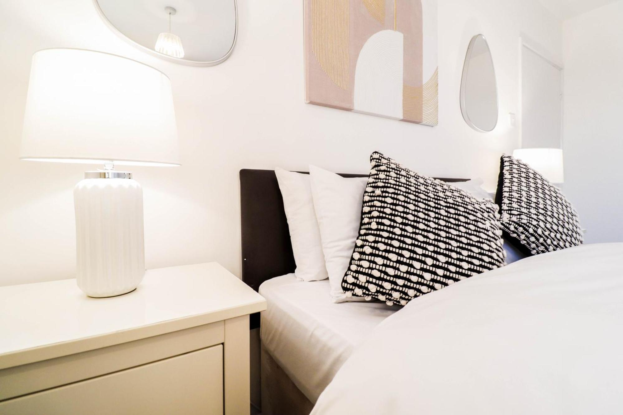 Stylish 3-bedroom Maisonette In Clapham