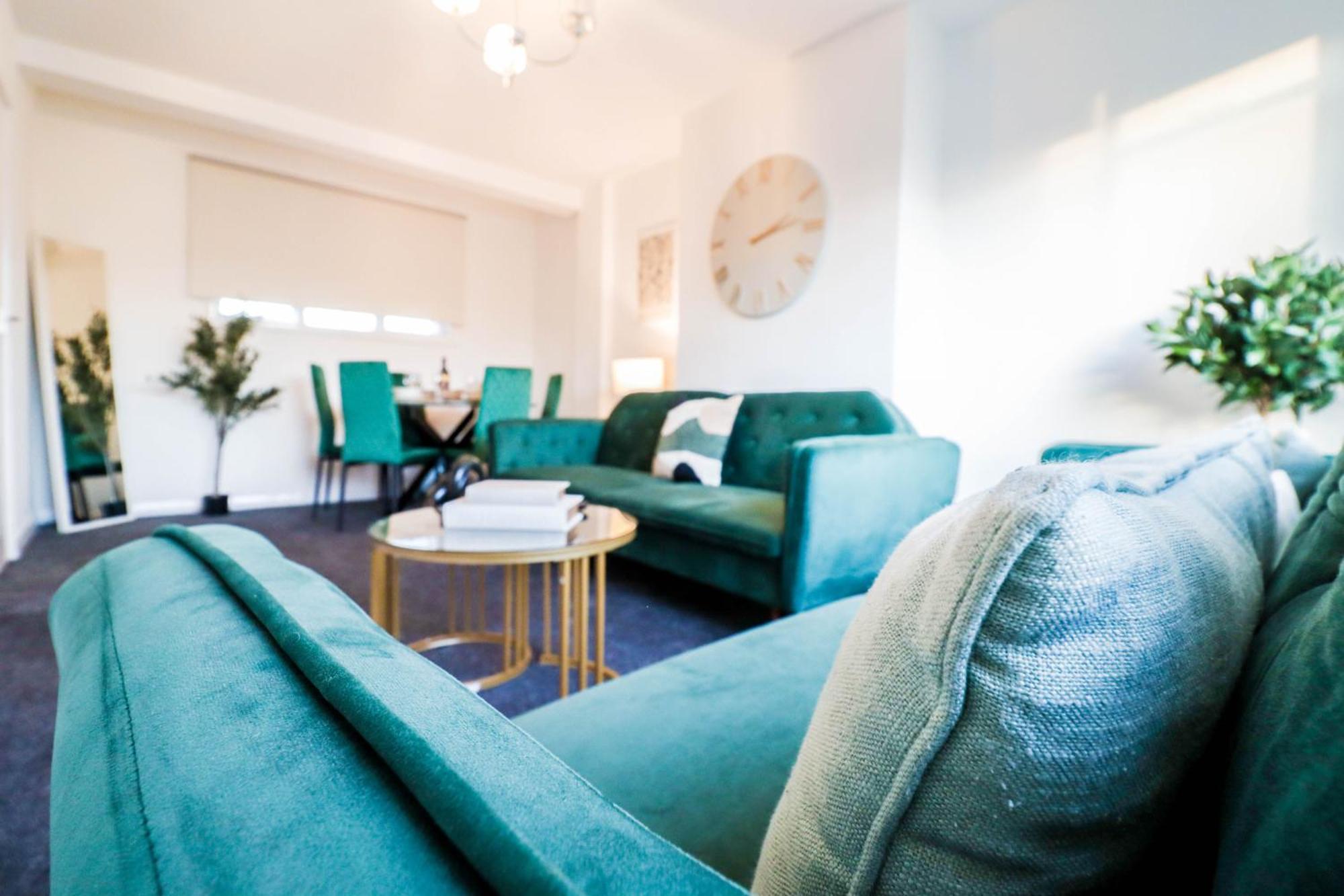Stylish 3-bedroom Maisonette In Clapham *
