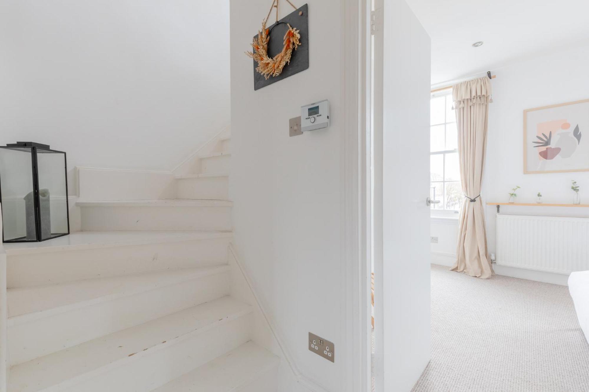 Glorious 2bd Duplex With Balcony Islington * London