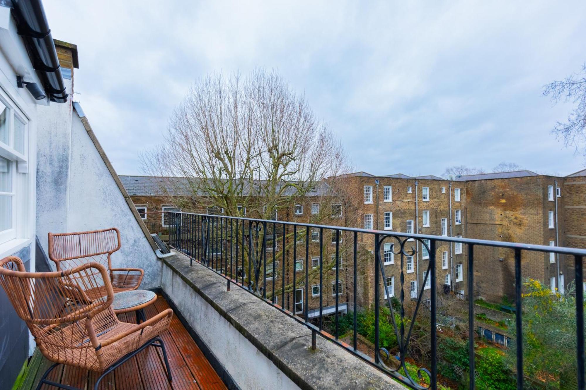 Glorious 2bd Duplex With Balcony Islington *