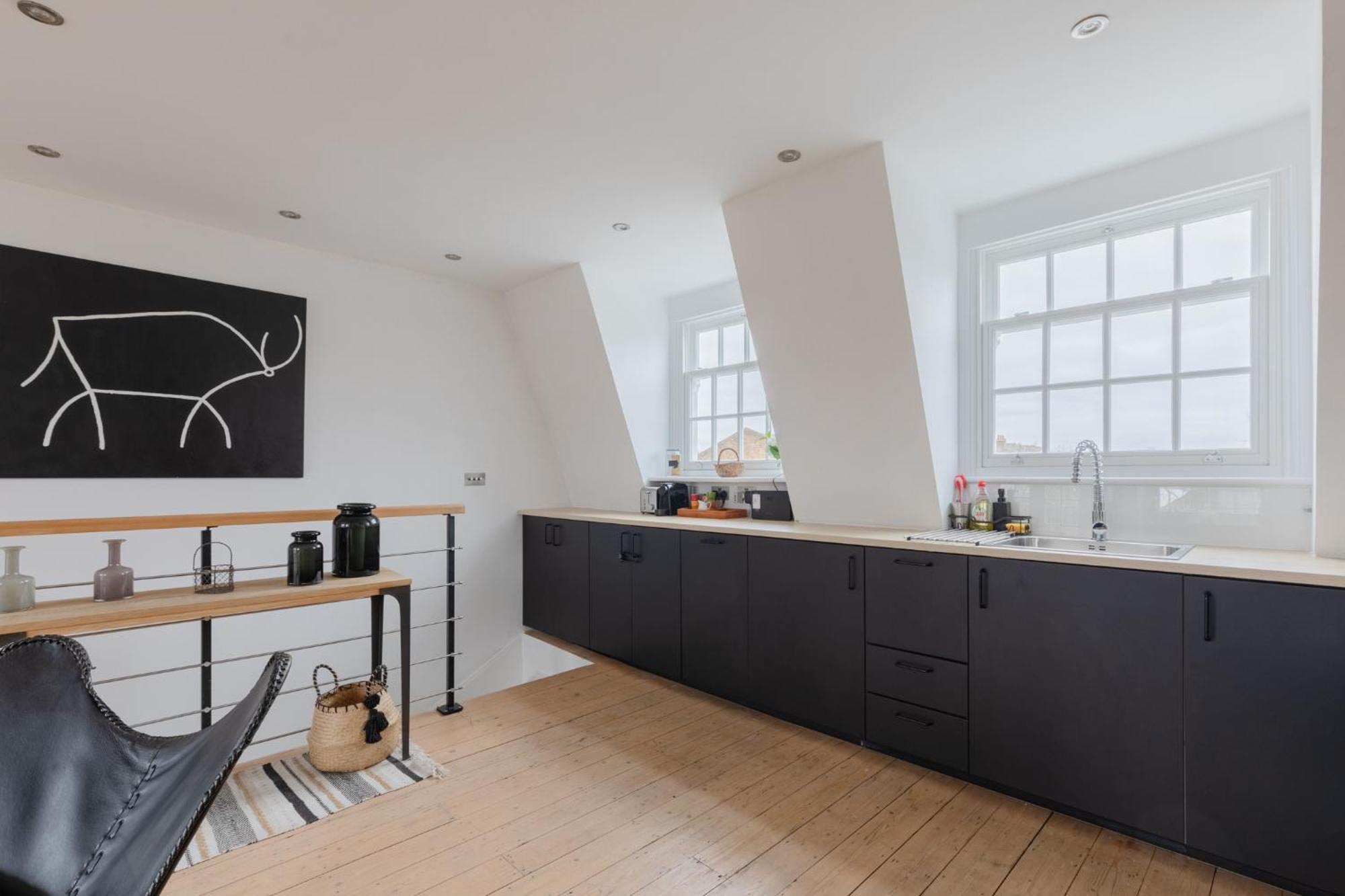 Glorious 2bd Duplex With Balcony Islington Apartment London