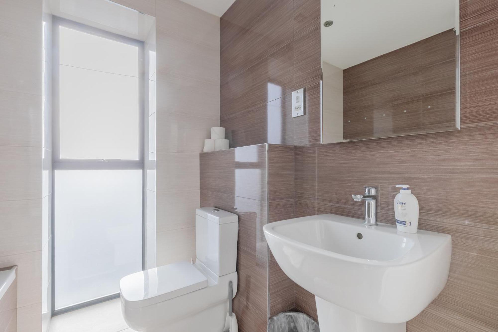 Apartamento Spacious 3bd Flat Near Airport Londres