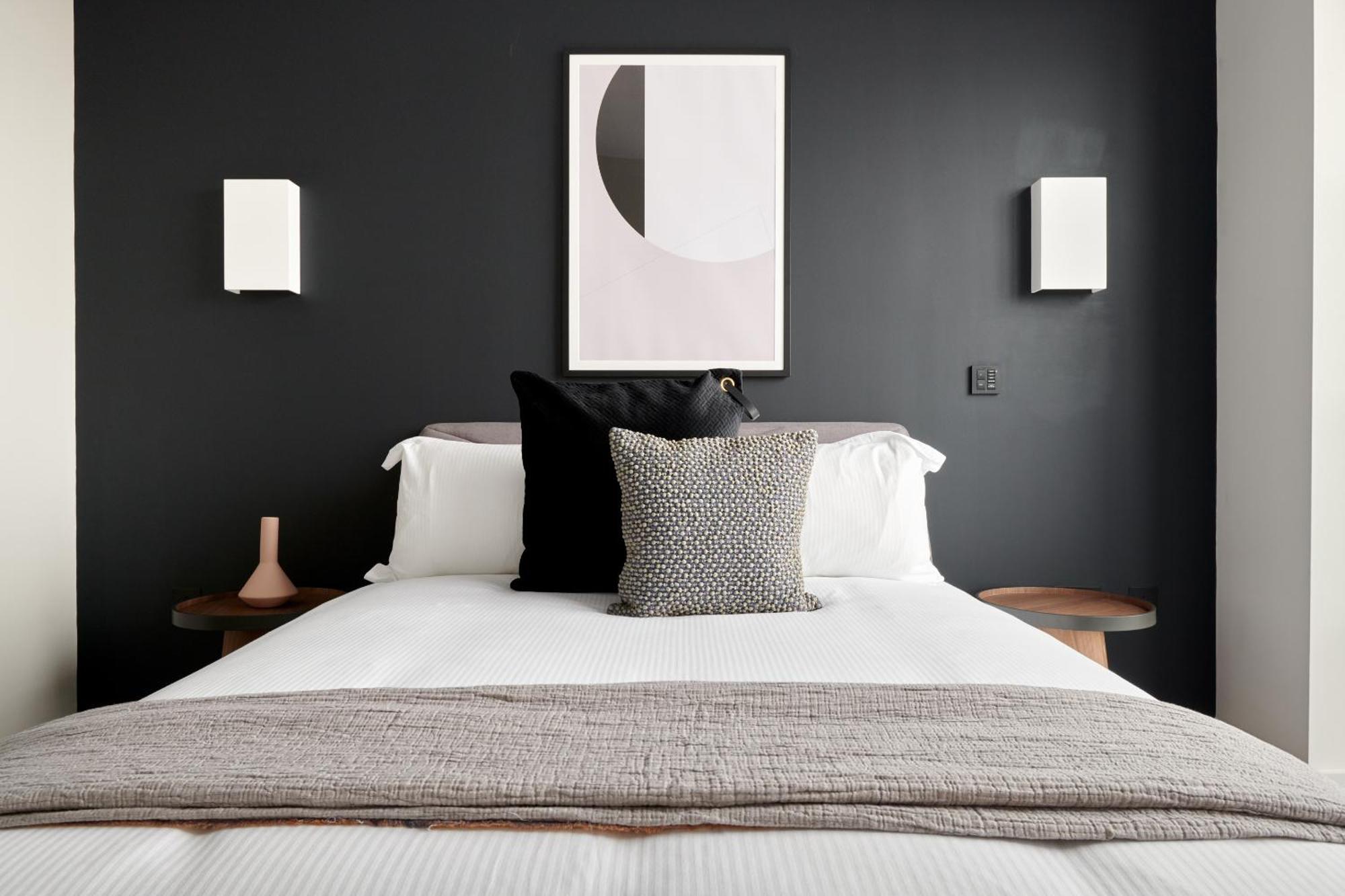 Aparthotel Sonder Back Hill 4*
