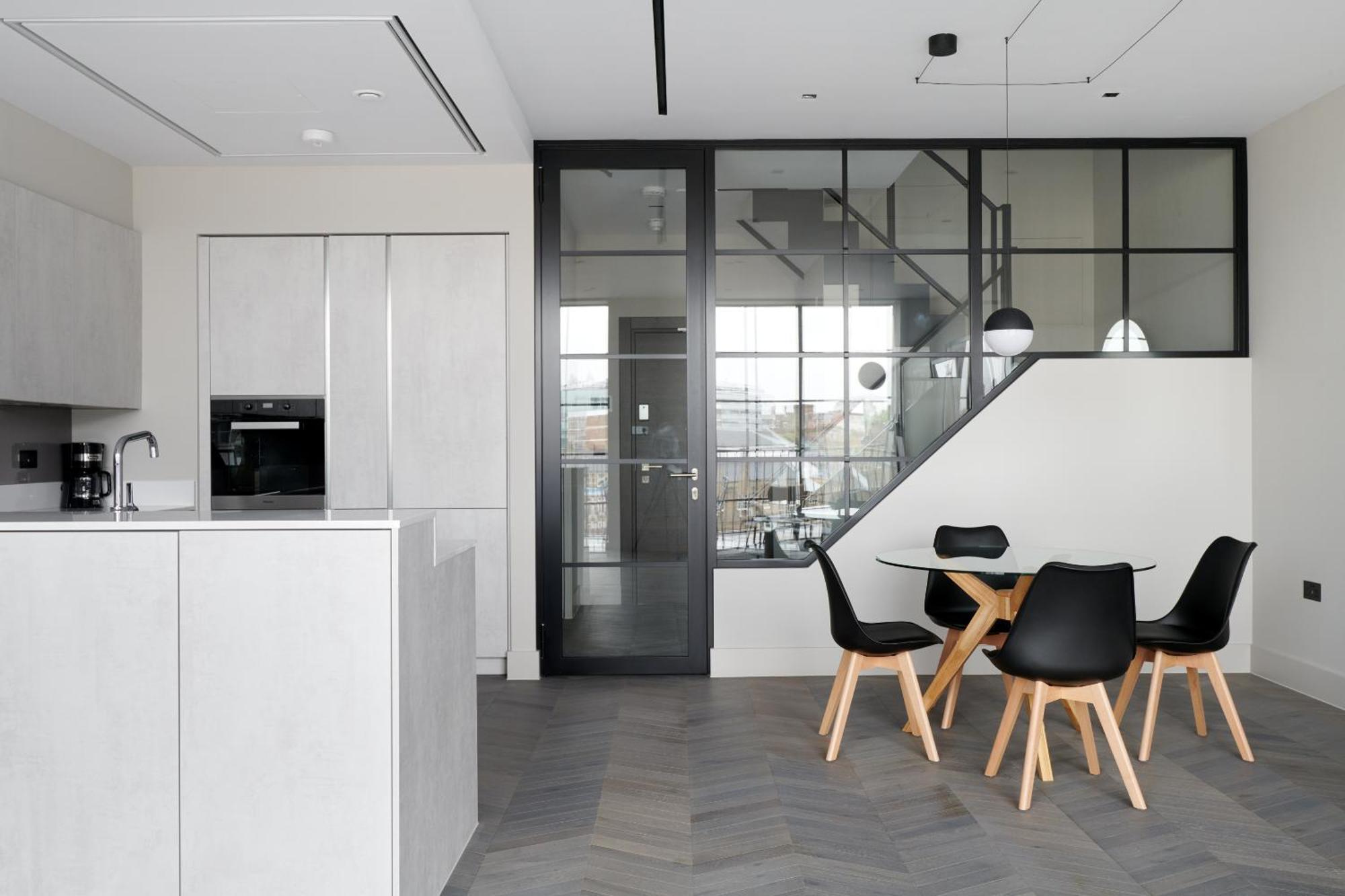 Aparthotel Sonder Back Hill 4*