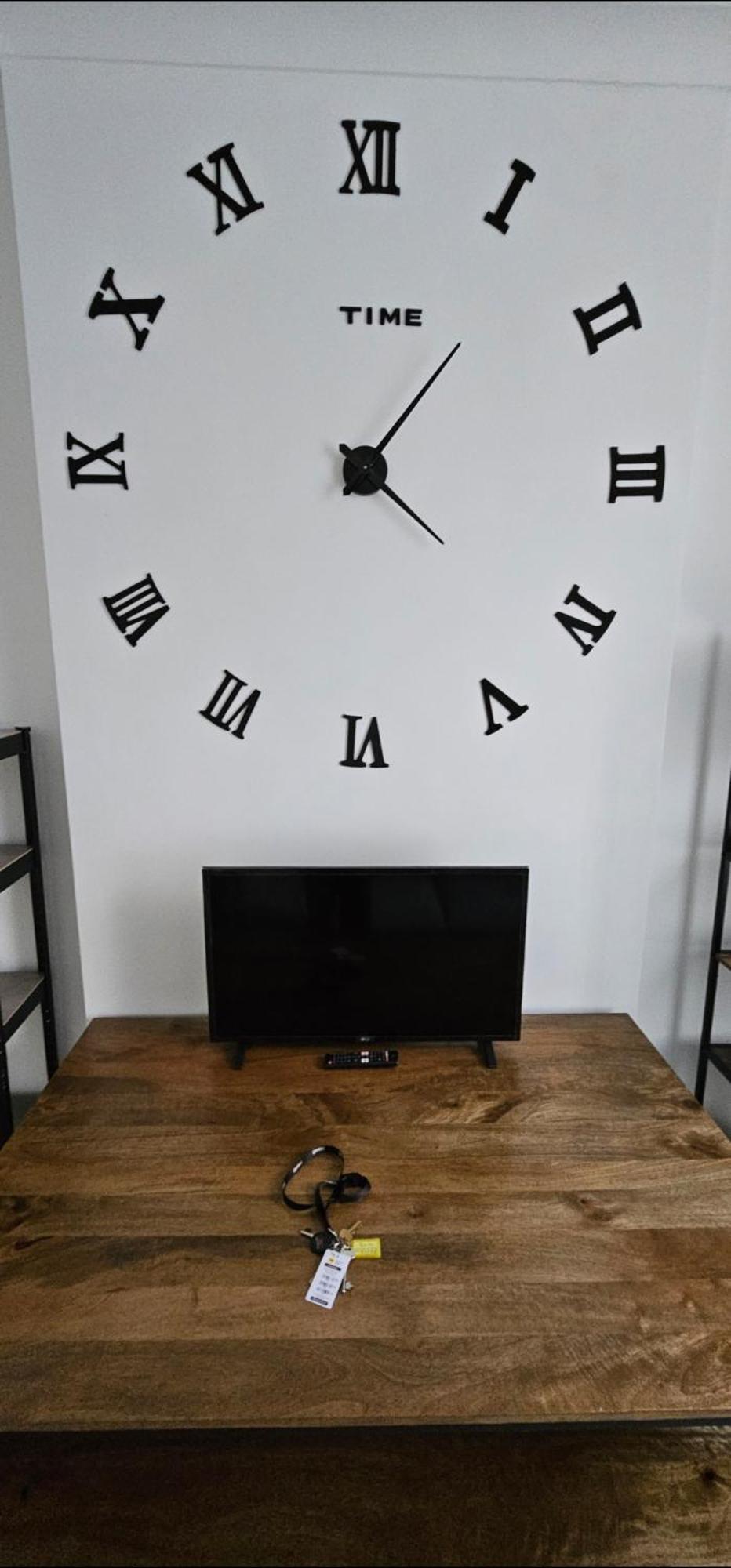 Tower Bridge Exclusive Two Bedroom Apartment *