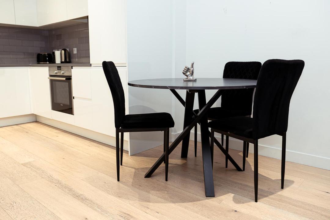 Luxury 1-bedroom Escape London