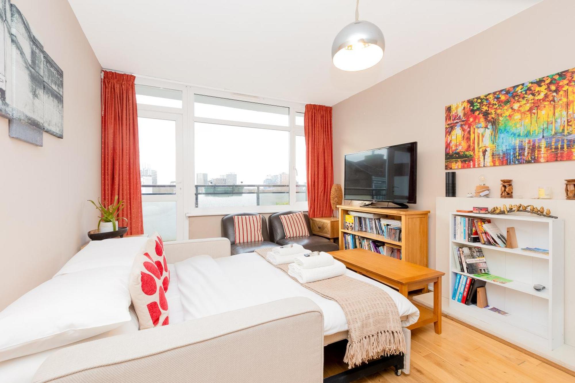 2br Balcony, Battersea, 5min Clapham Junction St London