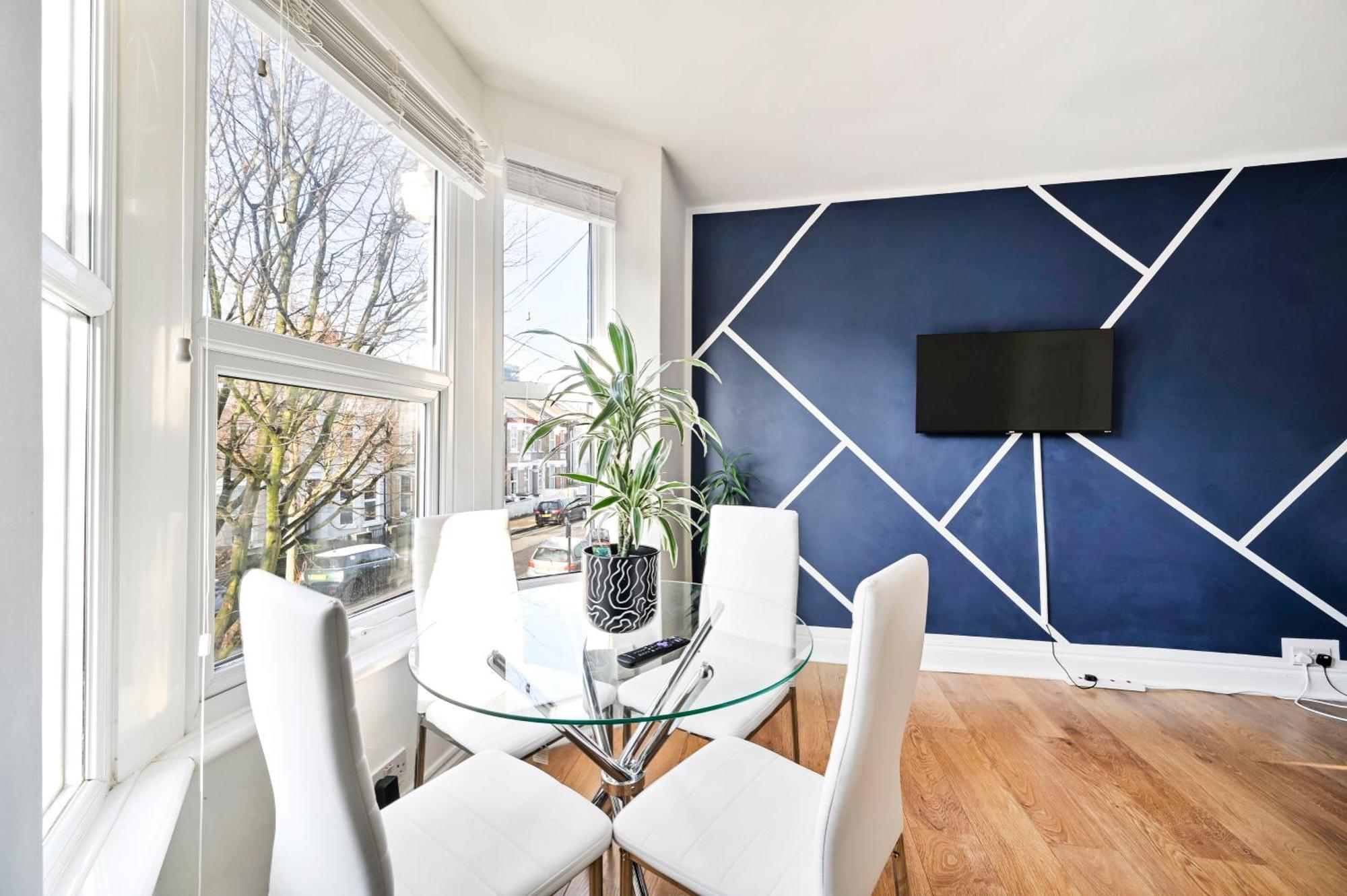 Leilighet 2-bed, Sleeps 8 In Leyton E10, Near Stratford London