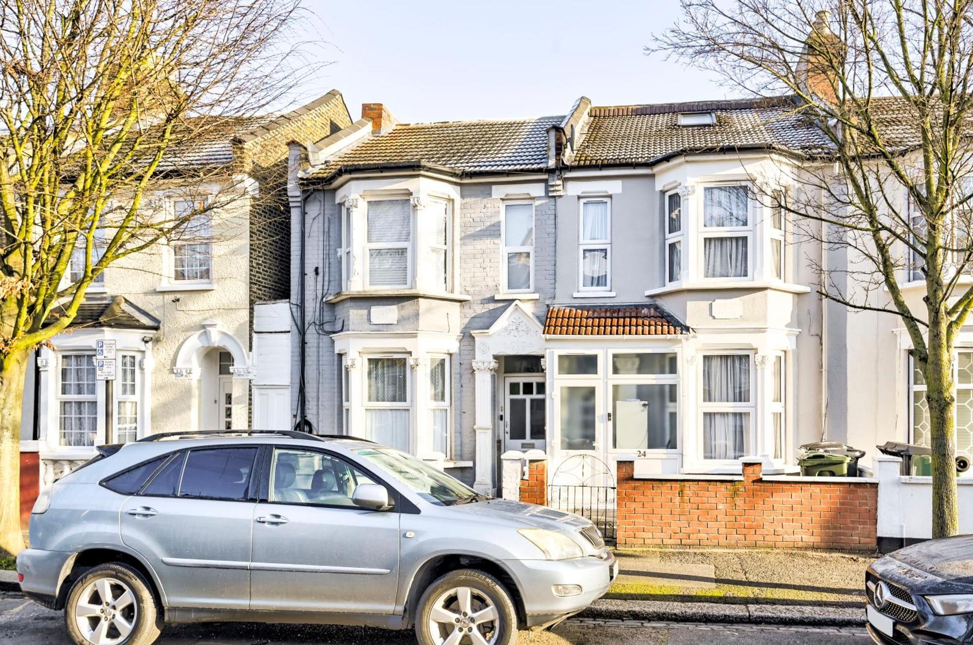 Leilighet 2-bed, Sleeps 8 In Leyton E10, Near Stratford London
