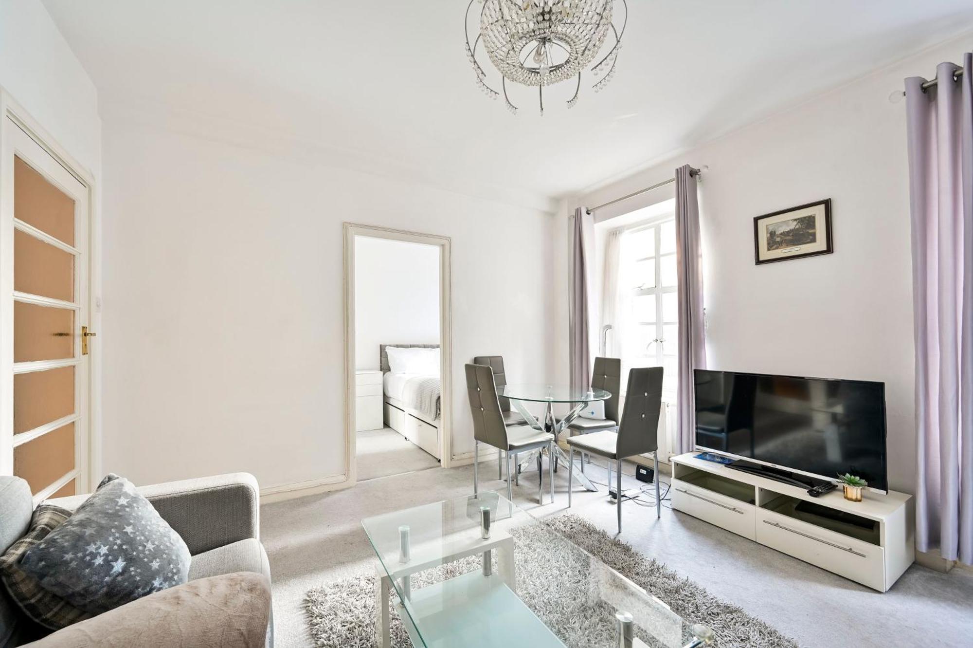 Westminster Flat For Families & Business Travelers, Steps To Landmarks! Apartamento
