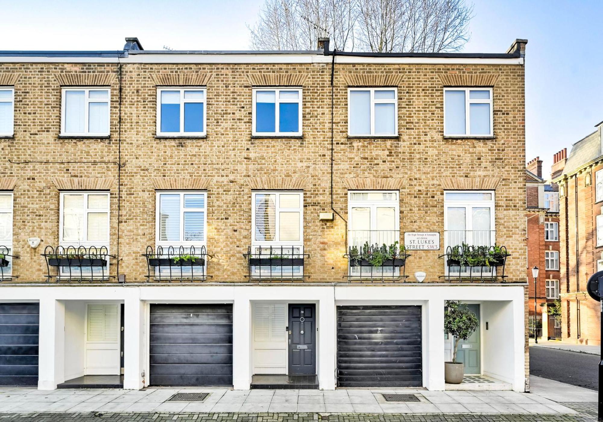 Apartment Chelsea Townhouse With Roof Terrace & Parking *