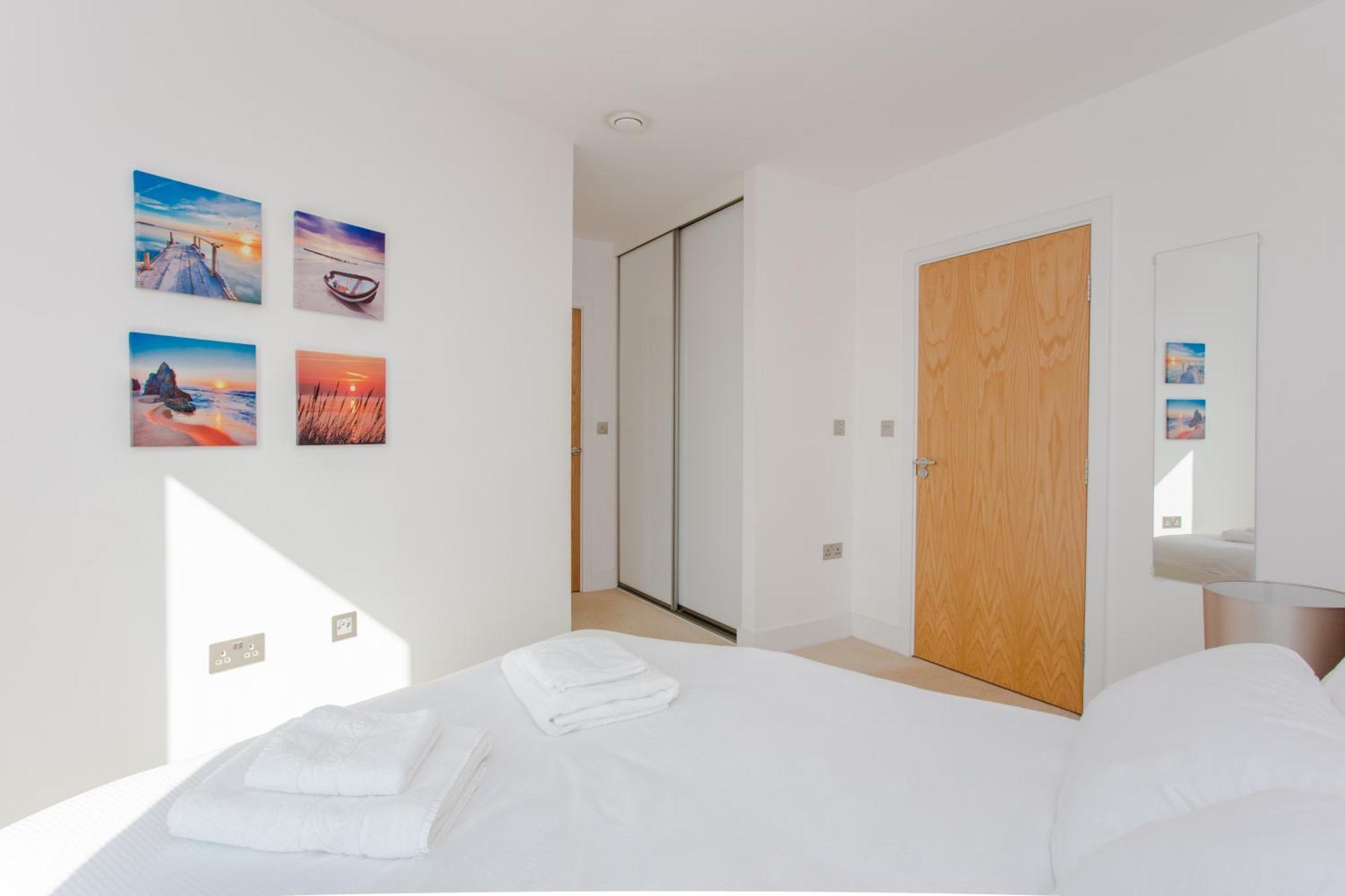 Brand New 2 Bedroom 2 Bath Flat At Brixton Station And O2 For Max 8 Guests Leilighet London