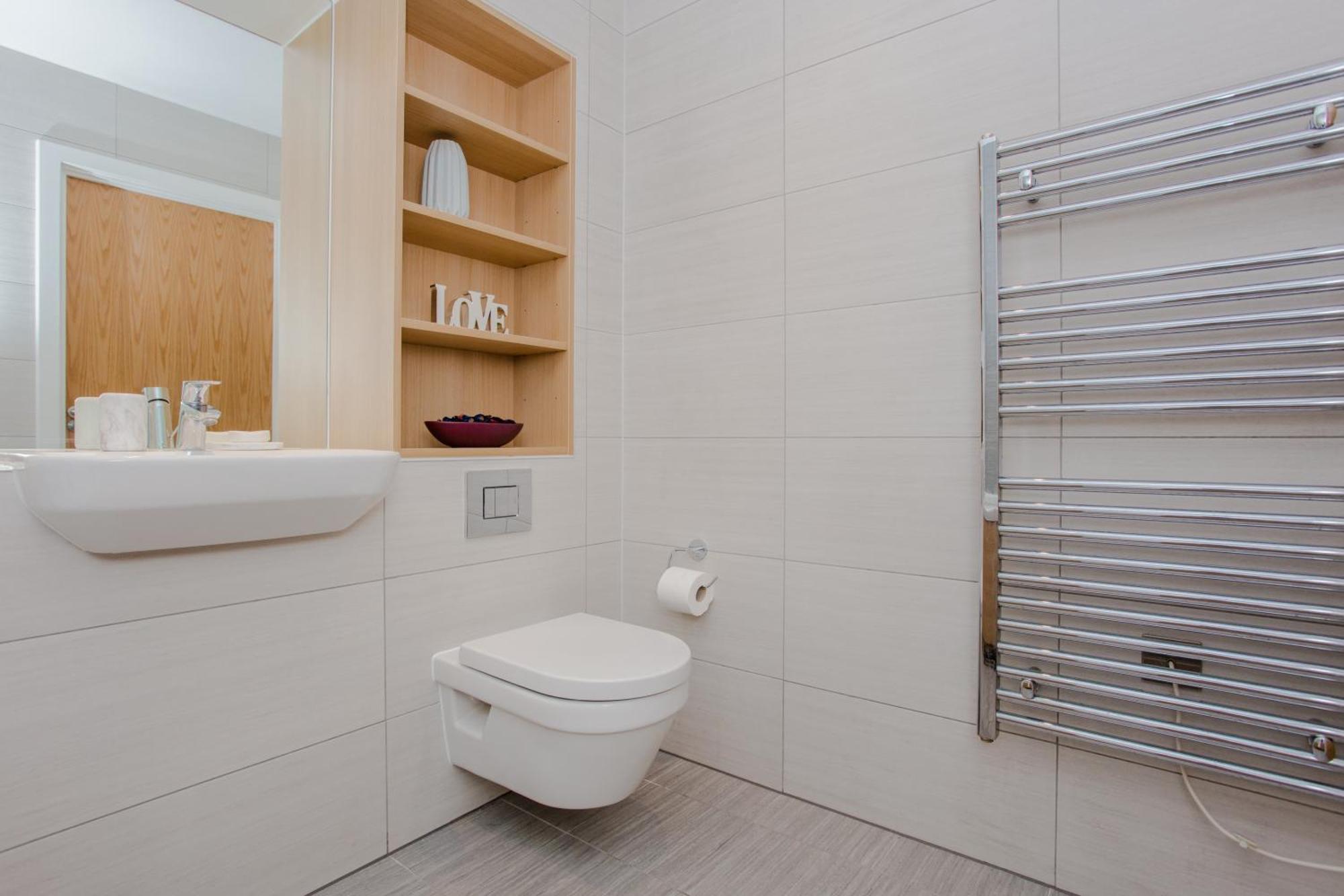 Brand New 2 Bedroom 2 Bath Flat At Brixton Station And O2 For Max 8 Guests Leilighet