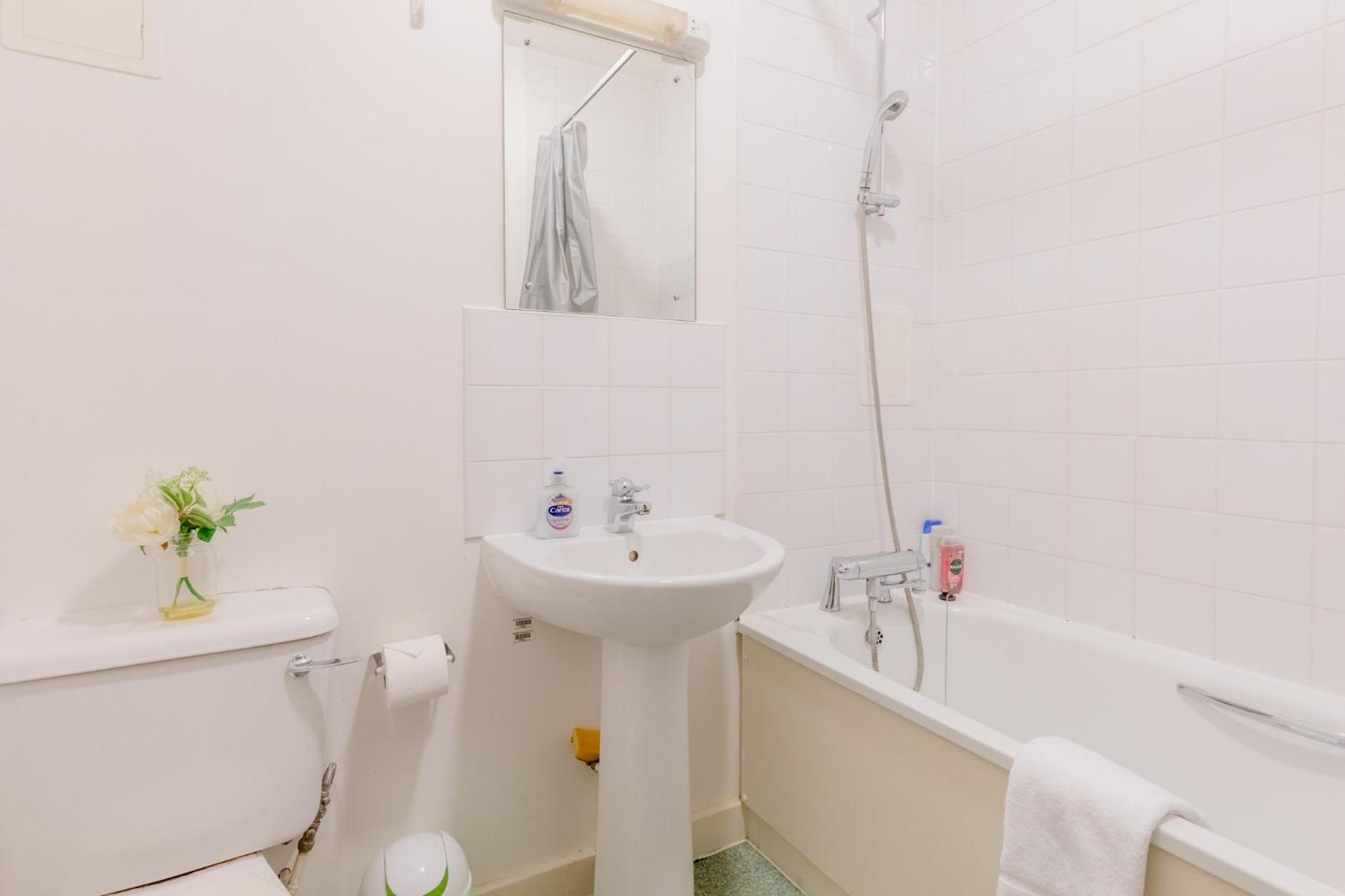 Charming 1bd Flat In A Victorian Chocolate Factory * Londen