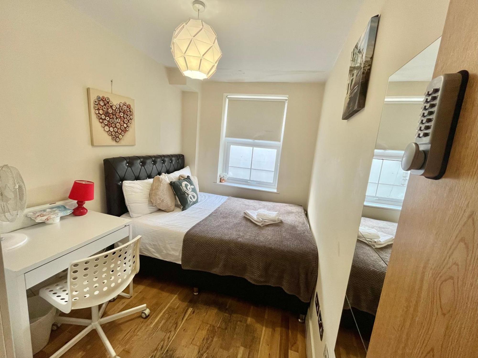 Euston Private Bedrooms 161 Flat3 Accommodatie bij particulieren Londen