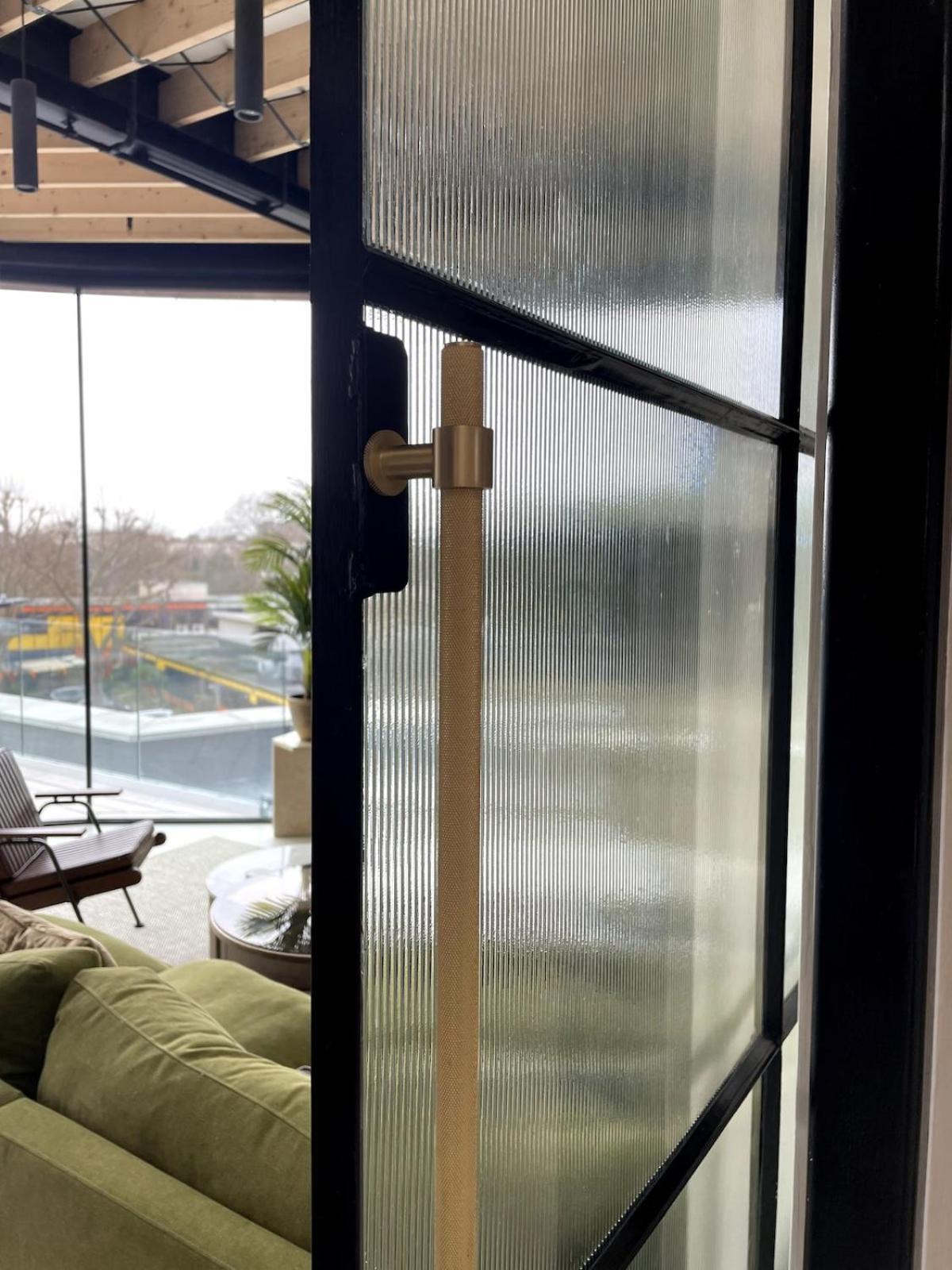 Penthouse In Fulham West Kensington 3 Bedrooms