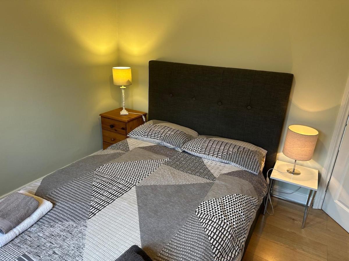 Apartment Newly Refurbished Two Bedrooms Flat