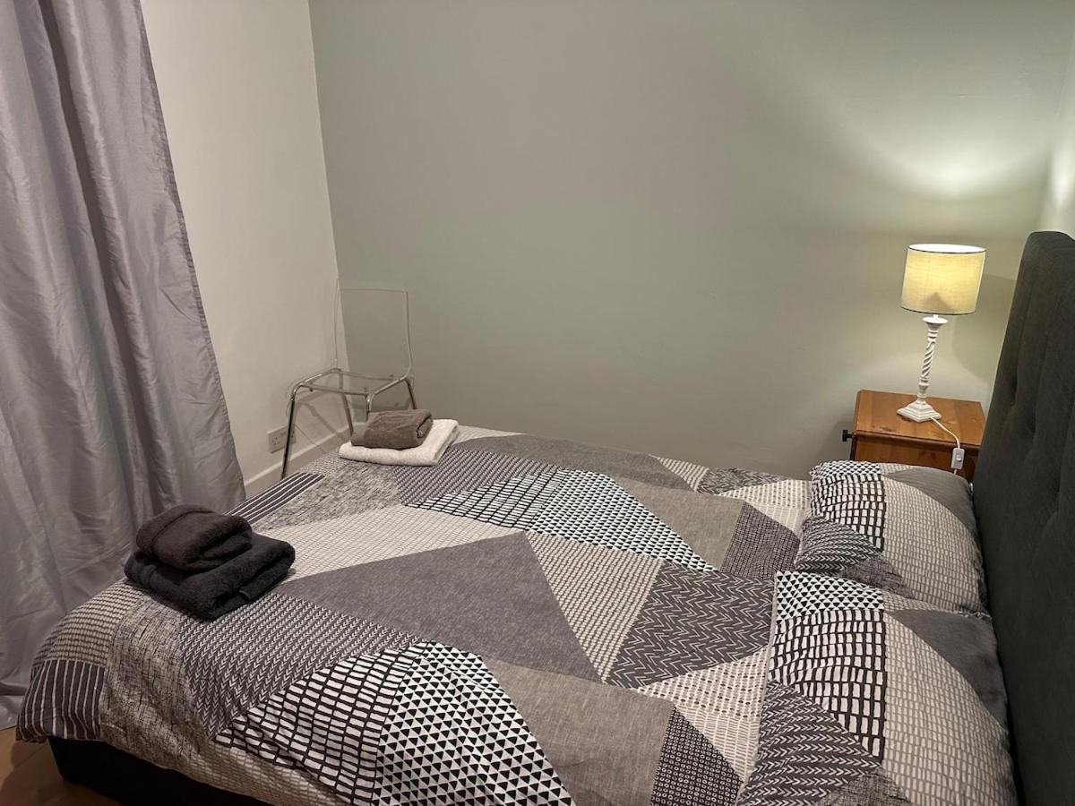 Newly Refurbished Two Bedrooms Flat * London