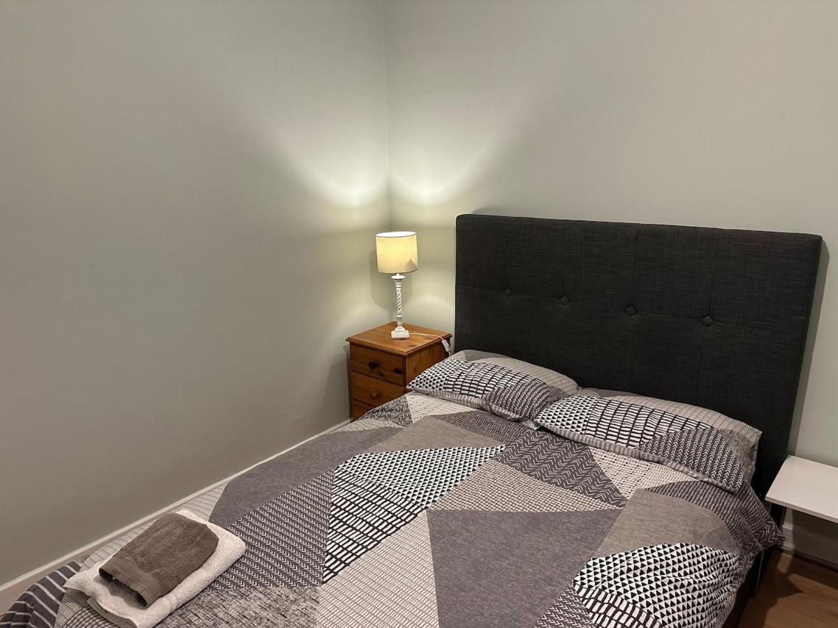 Newly Refurbished Two Bedrooms Flat * London