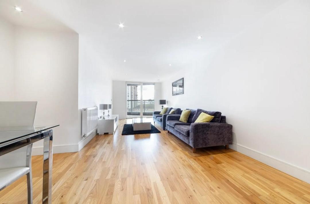 Stylish 1-bedroom Near Canary Wharf, O2 Arena & Excel - Excellent Transport Links * London
