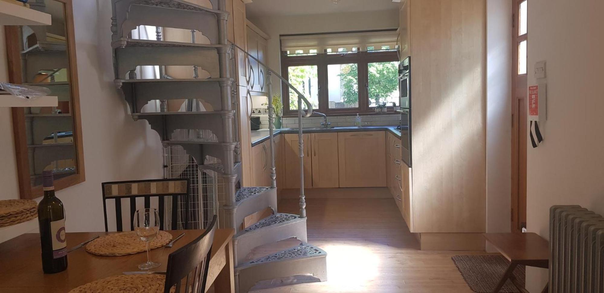 Quadrantopia Apartment