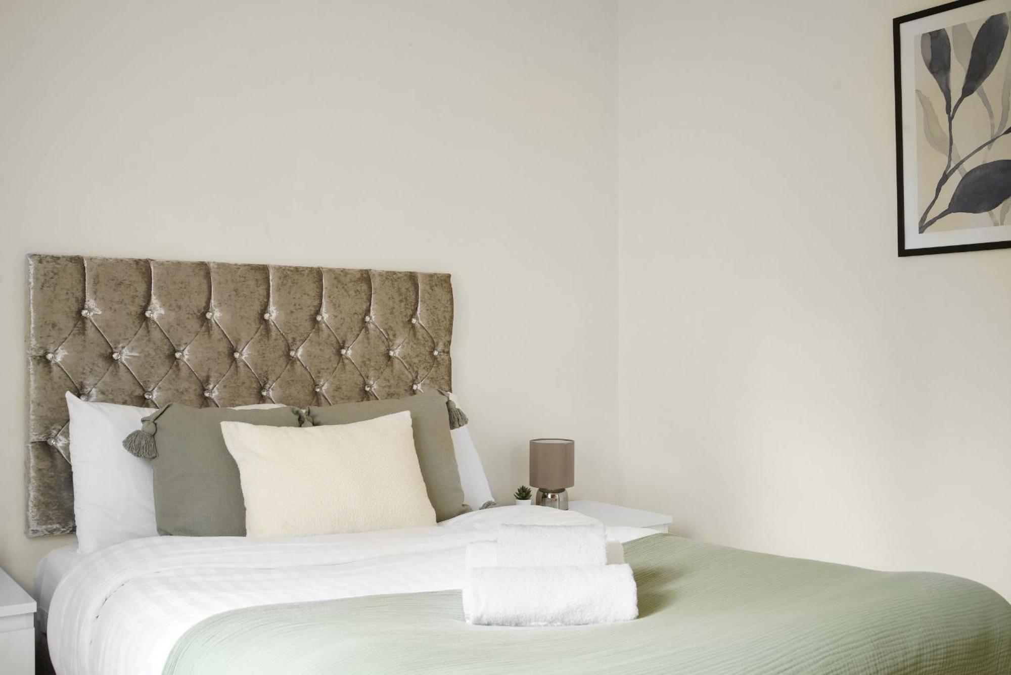 Bnbnova - Paddington - 3br With Balcony Apartment *