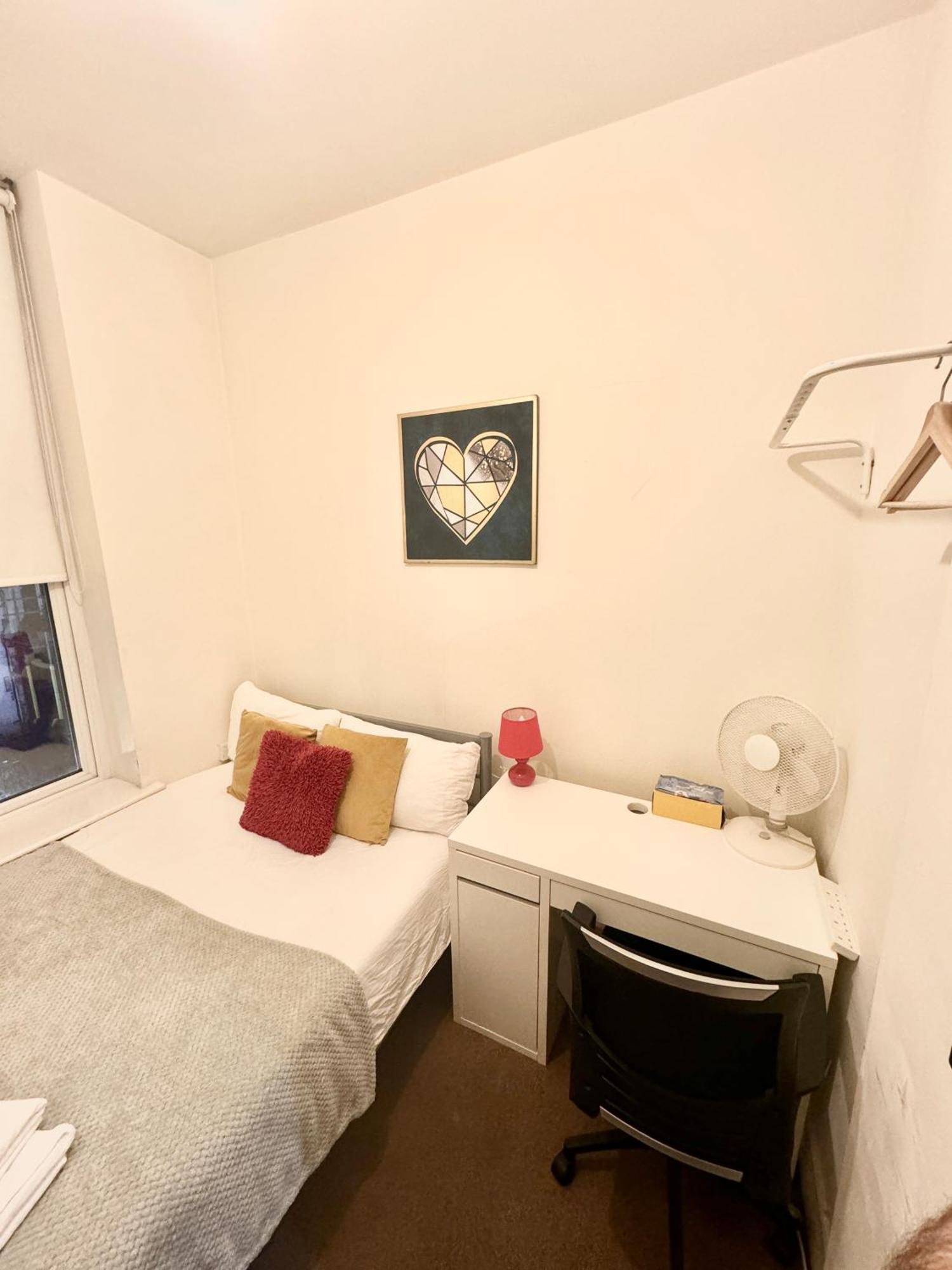 Euston Private Bedrooms 161 Flat1 Londen