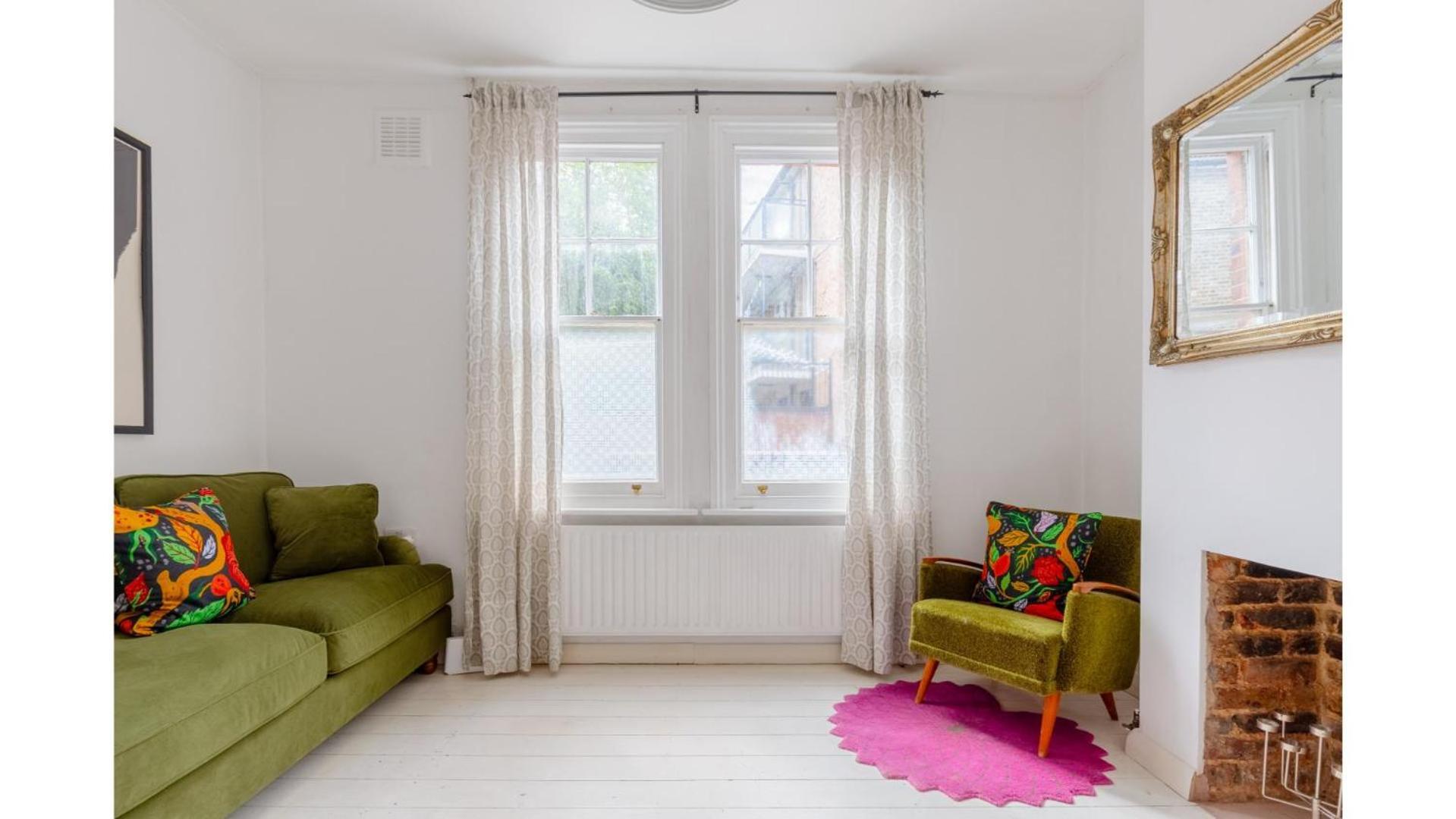 Apartment Redesigned 1bd Victorian Coach House Dalston *