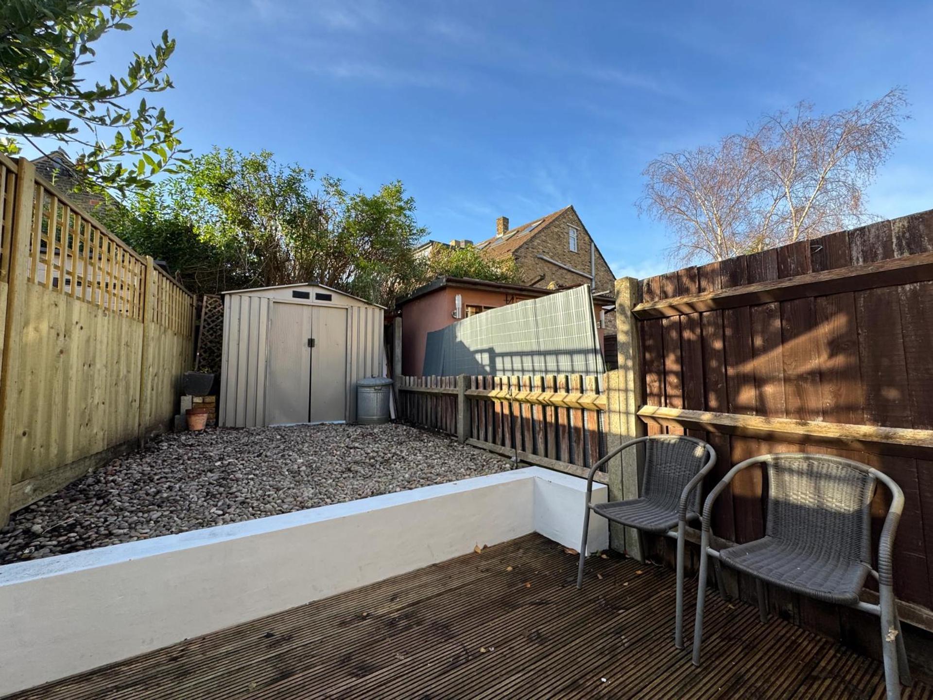 Lovely And Newly Refurbished 2bd Maze Hill Appartement
